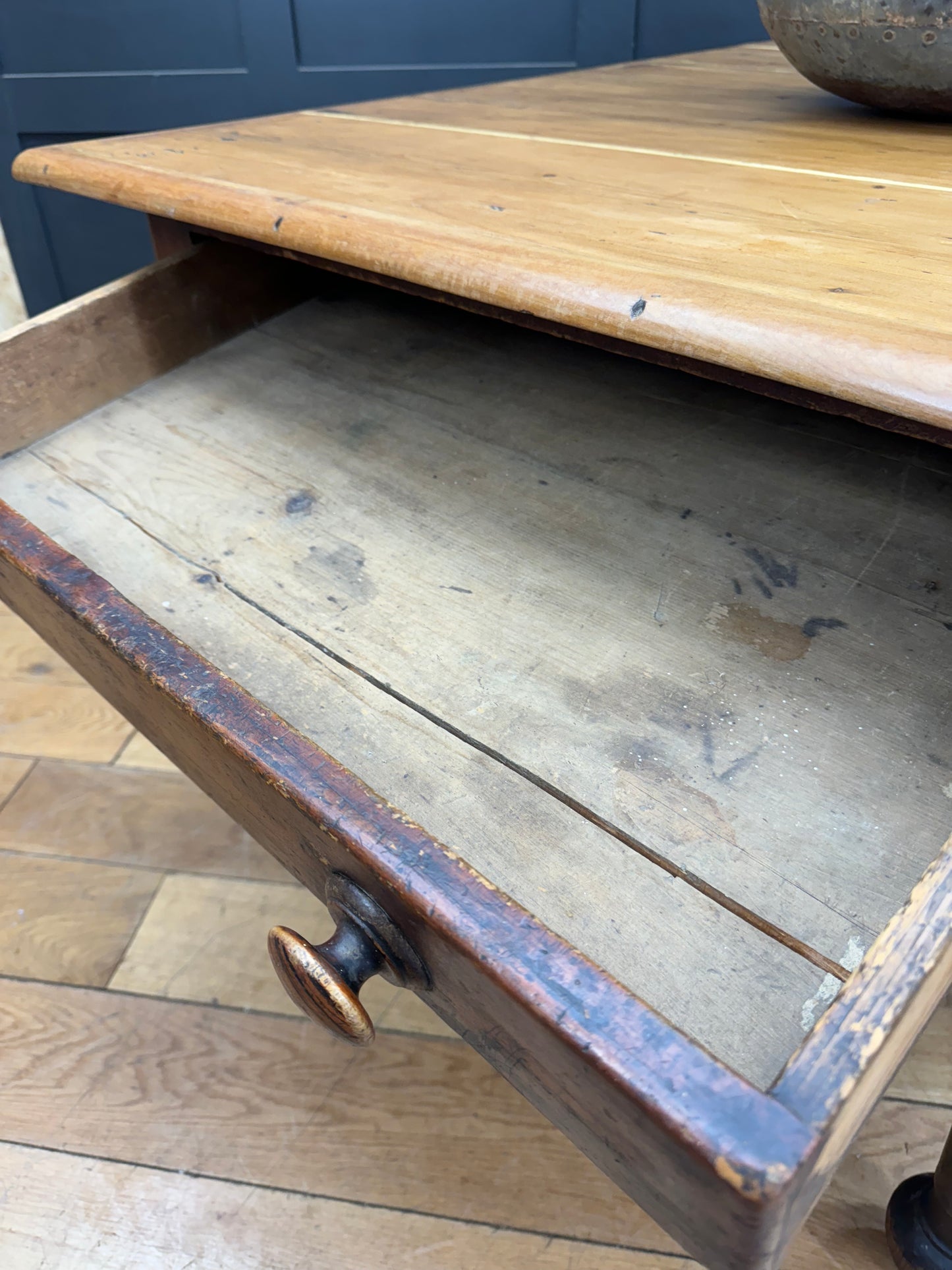 Antique Pine Dining Table / Victorian Kitchen Table / Rustic Farmhouse Pine Desk