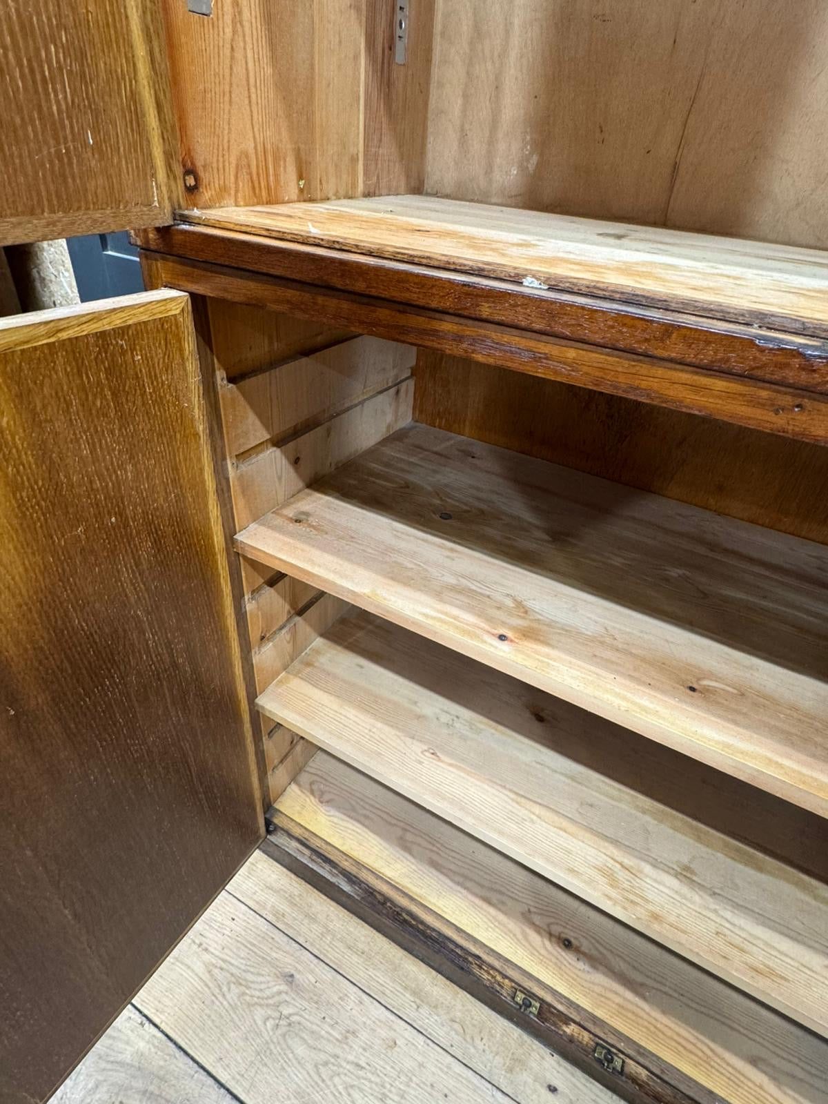 Vintage Oak Fronted School Science Cupboard – Ideal Pantry or Kitchen Storage