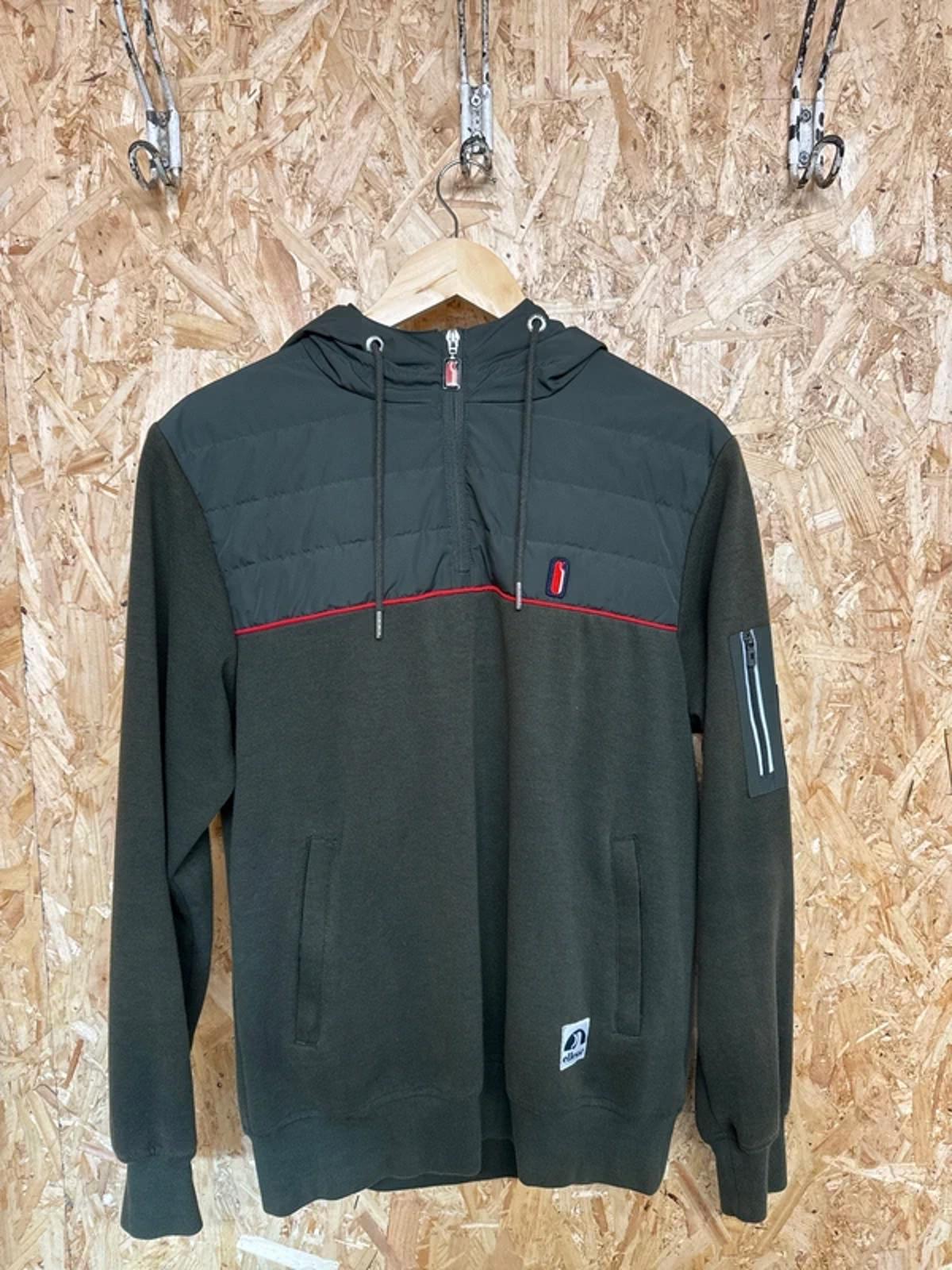 Ellesse 80s casuals collaboration top medium #210