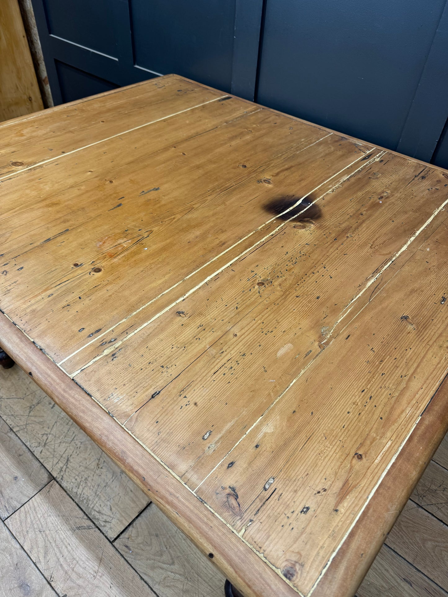 Antique Pine Dining Table / Victorian Kitchen Table / Rustic Farmhouse Pine Desk