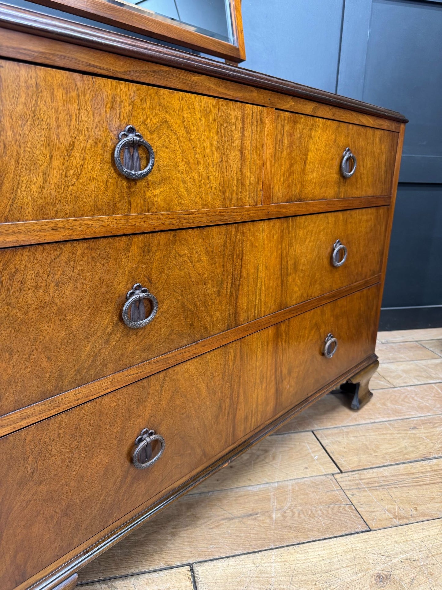 Vintage Walnut Chest Of Drawers / Bedroom Dresser / Dressing Table Storage