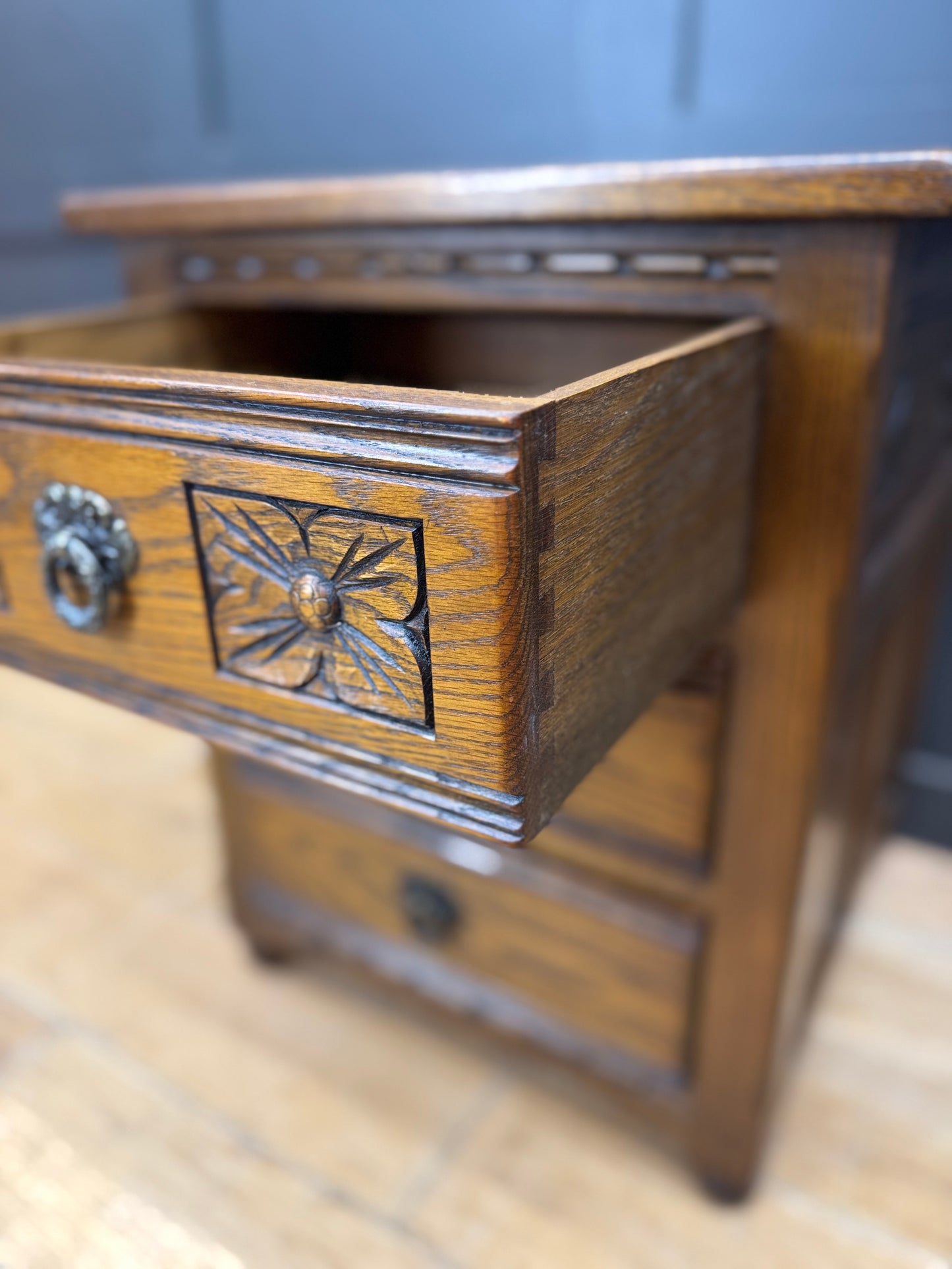 Old Charm Oak Bedside Cabinet 3 Drawer Chest of Drawers Wood Bros Vintage