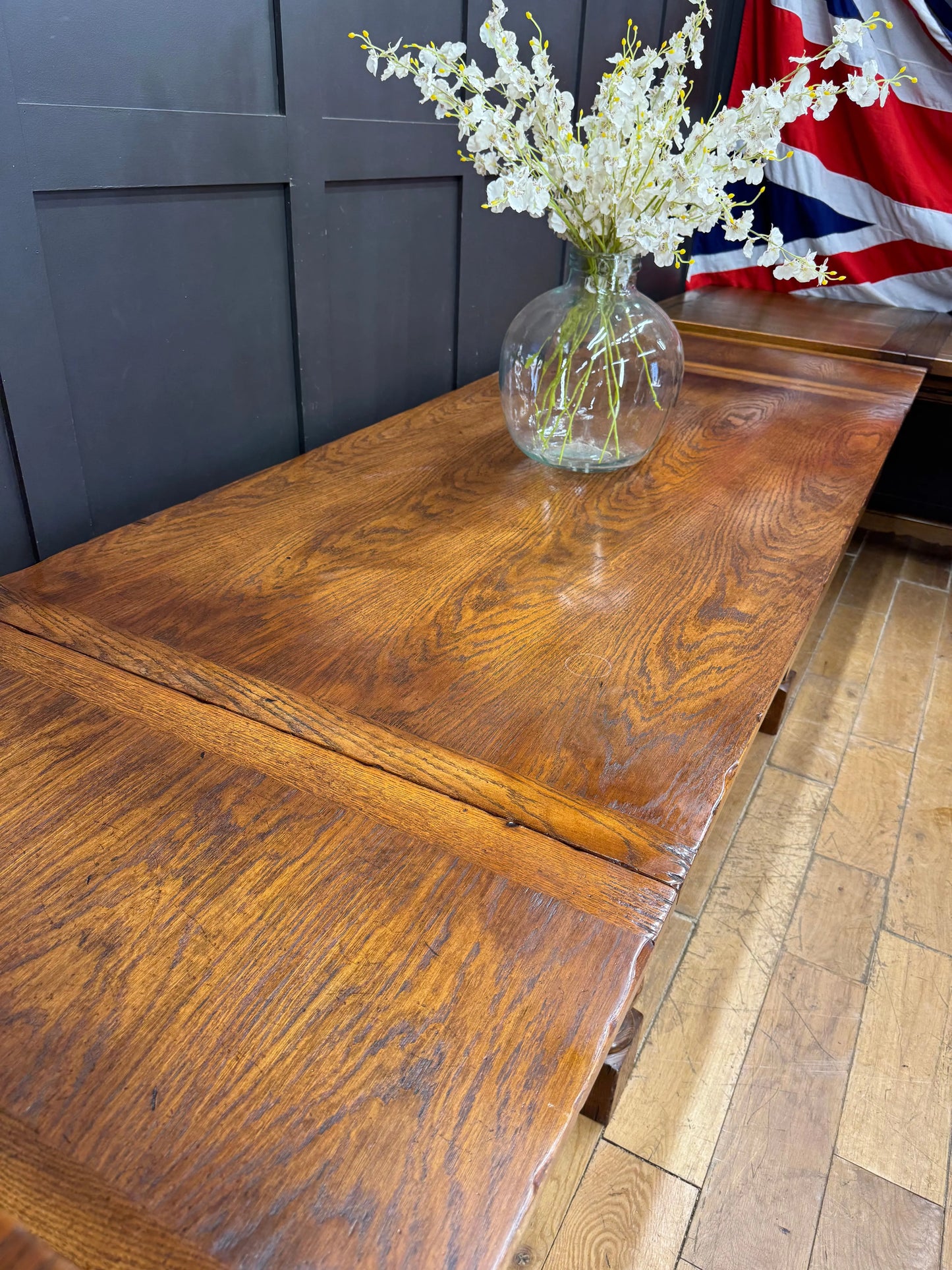 Large Vintage Oak Extending Refectory Dining Kitchen Table with Draw Leaf 275cm