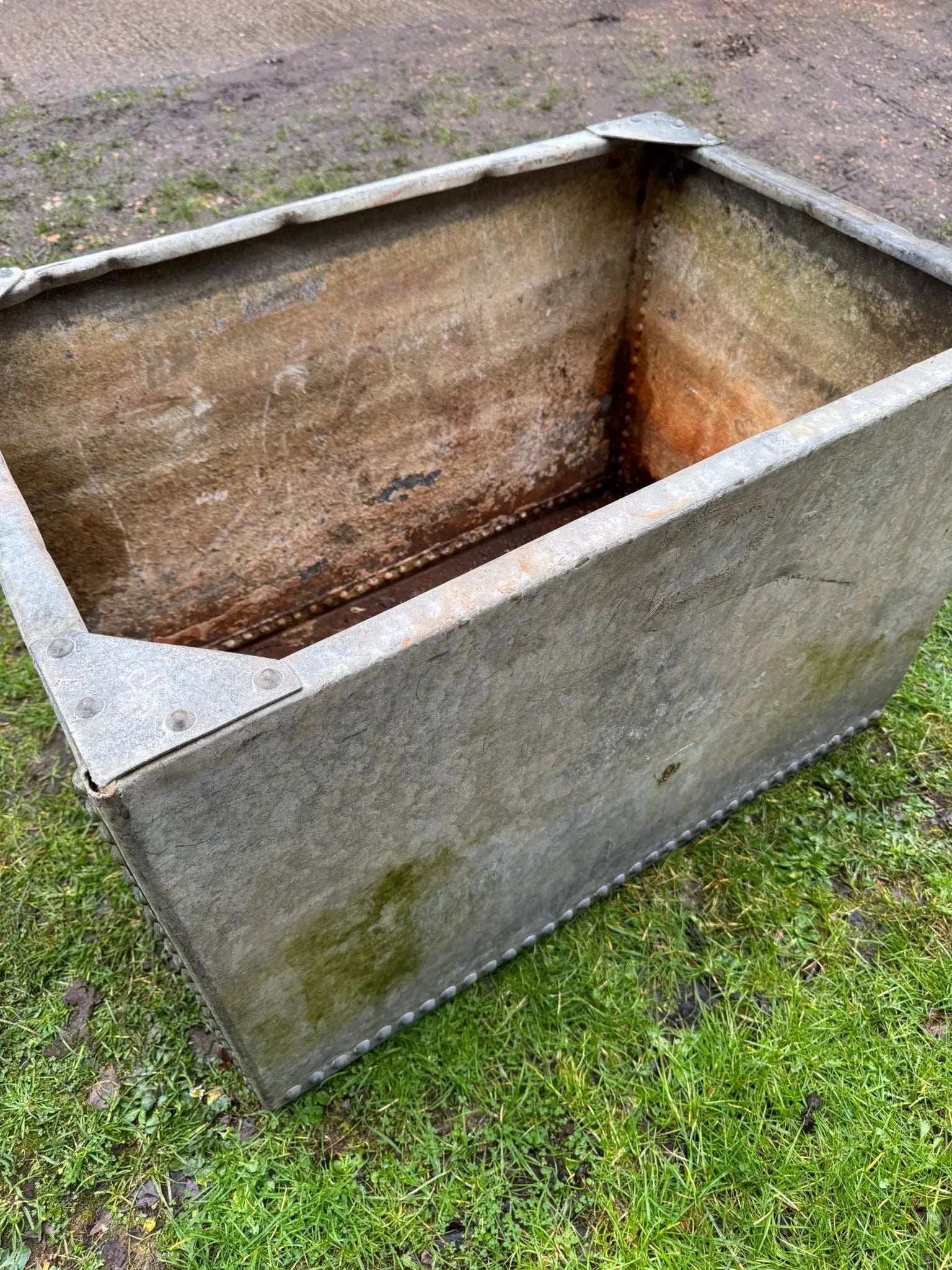 Riveted Galvanised Trough Planter /  Raised Flower Bed Plant Olive Tree Pot Z4 RUSTIC WAREHOUSE NORFOLK
