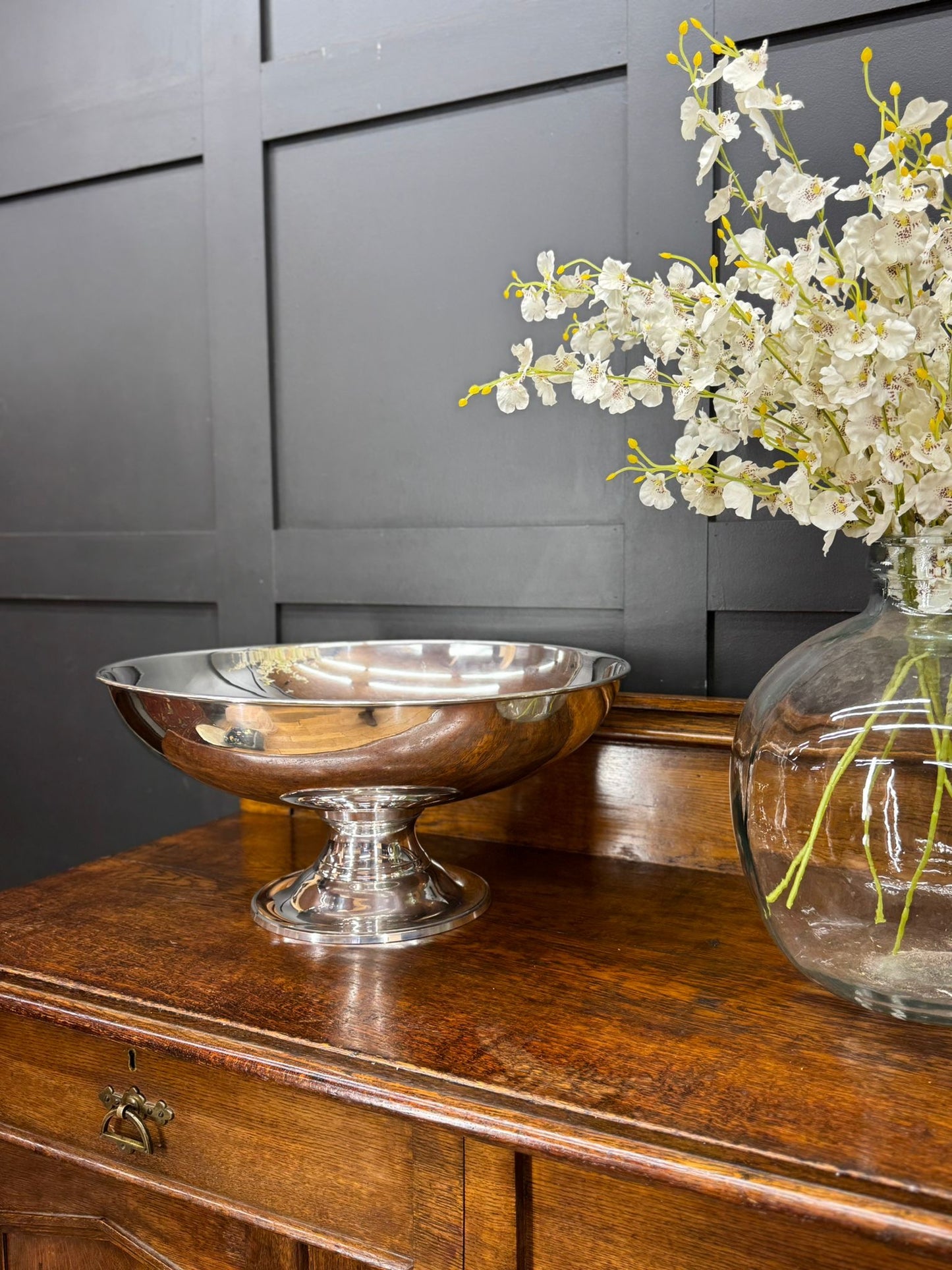 Large Polished Metal Punch Bowl on Pedestal – Barware / Party Decor