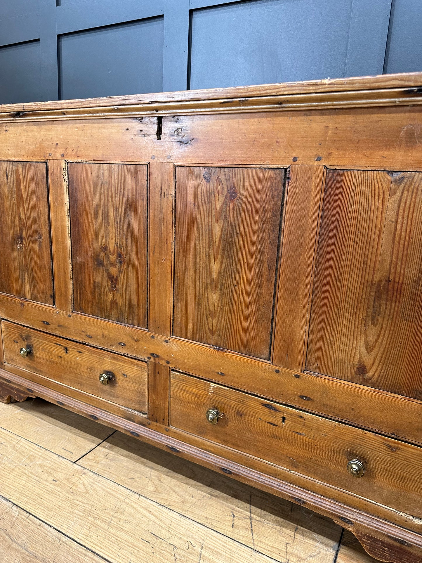 Antique Pitch Pine Coffer / Antique Mule Chest / Tv Stand / Sideboard