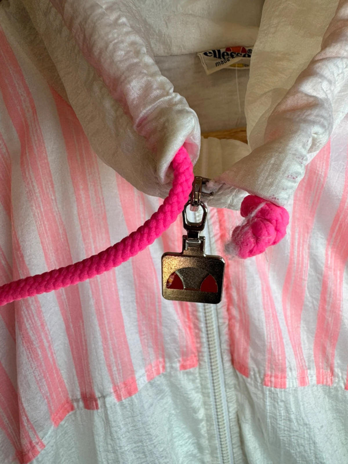 Vintage 1980s Women’s Ellesse Shell Suit Tracksuit Top 8/10