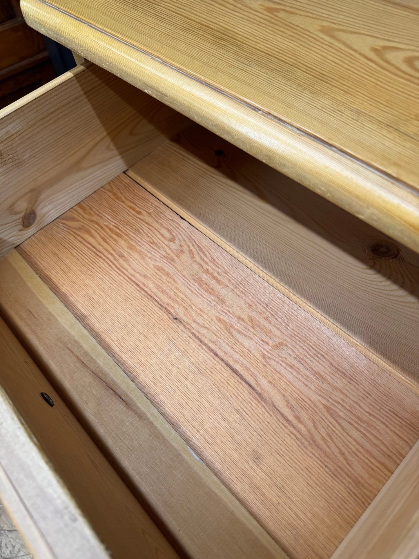 Solid Pine Chest of Drawers Rustic Country Farmhouse Bedroom Storage