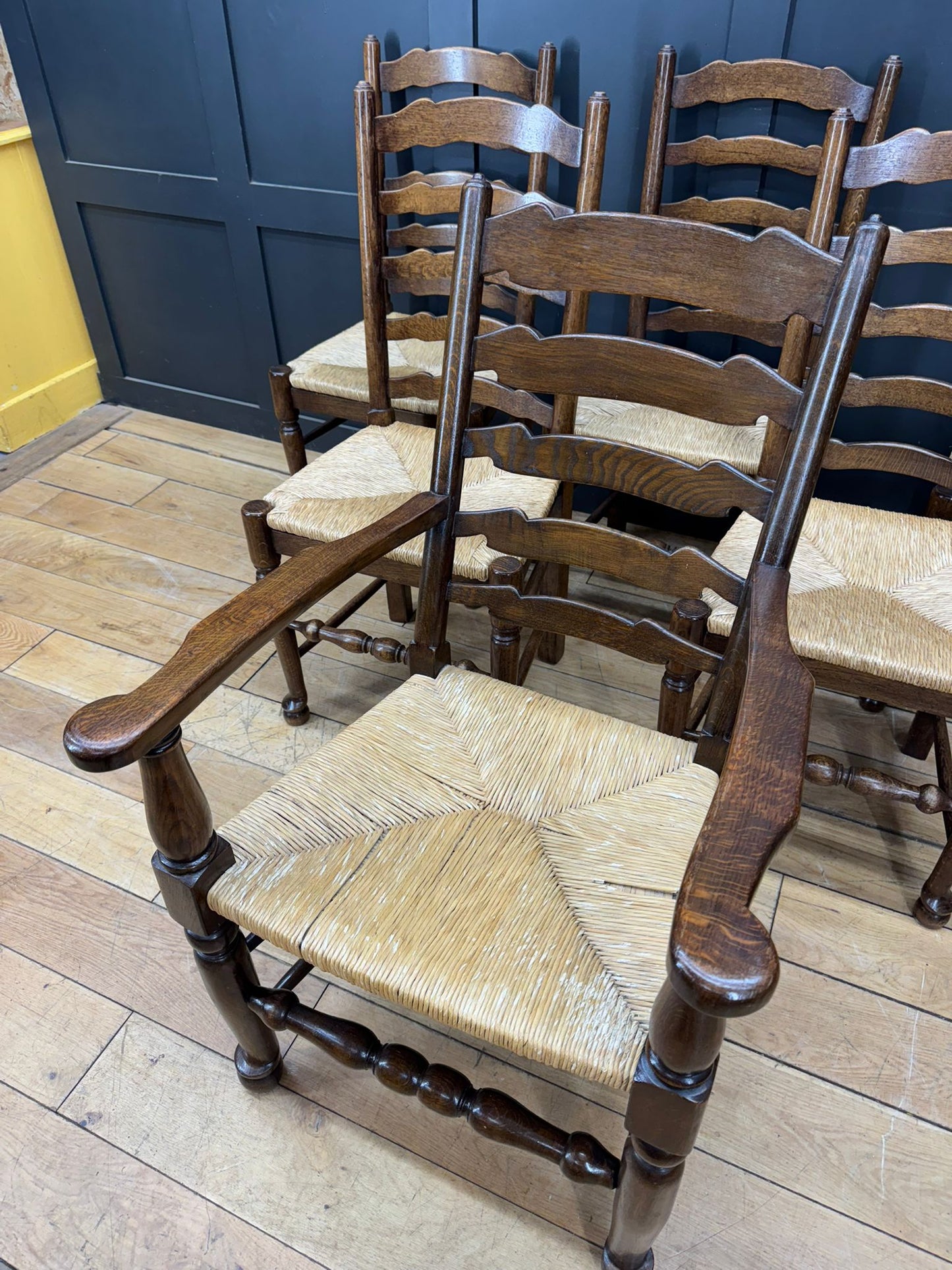 Set of 6 Vintage Oak Ladderback Dining Chairs with Rush Seats inc Carver