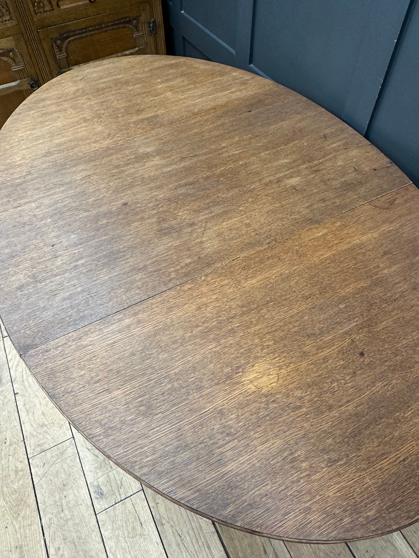 Vintage Oval Oak Table / Extending Drop Leaf Occasional Table / Sideboard