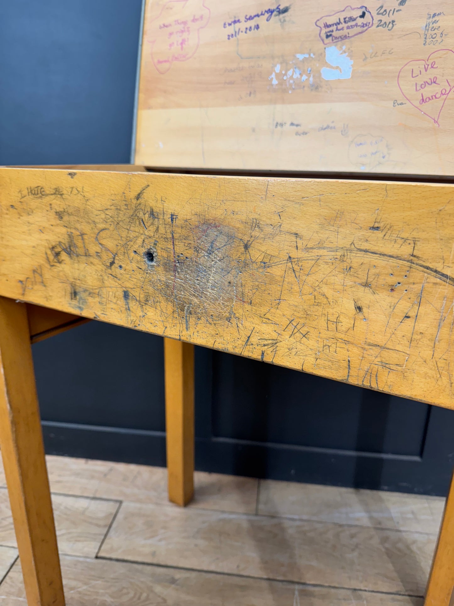 Vintage School Desk / Home Schooling Desk / Child’s Desk / Small Desk table