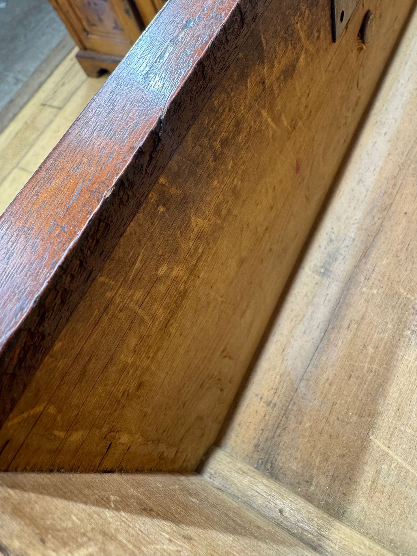 Victorian Mahogany Chest of Drawers on Bun Feet