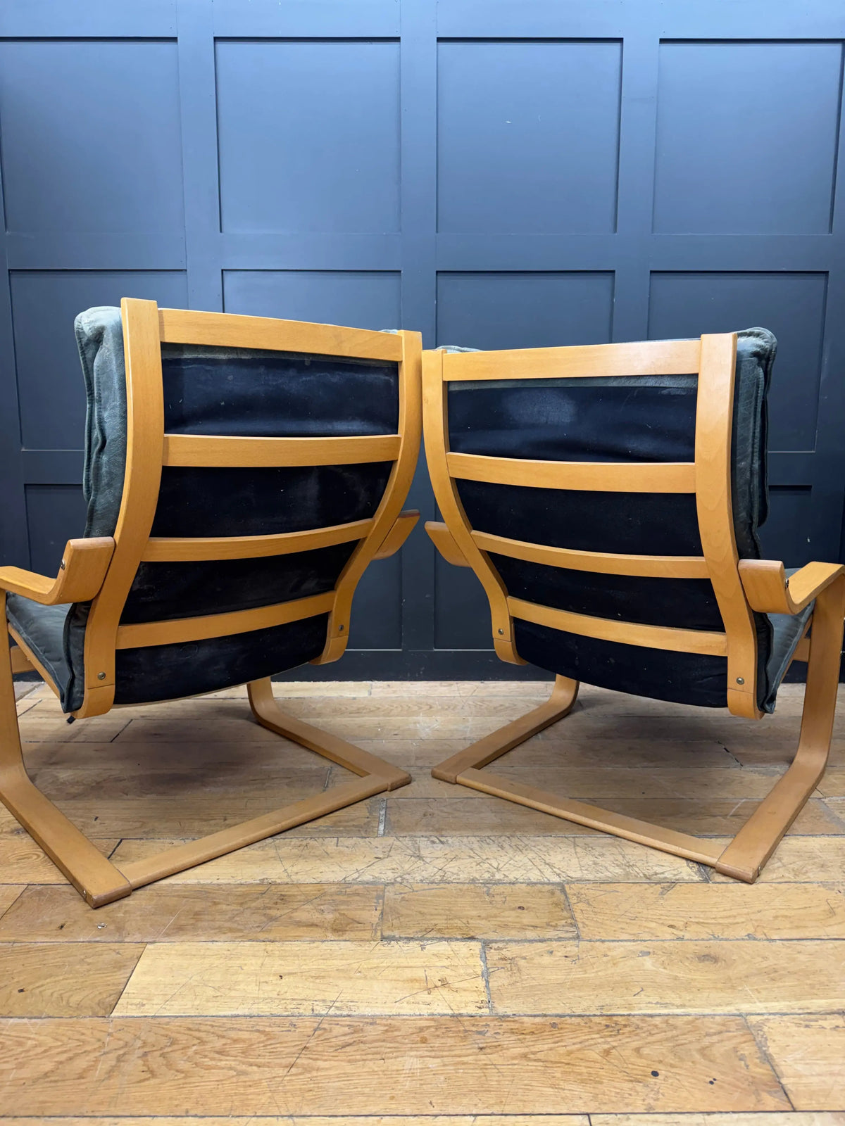 Pair of Vintage IKEA Poäng Green Leather Bentwood Armchairs – Retro Mid-Century
