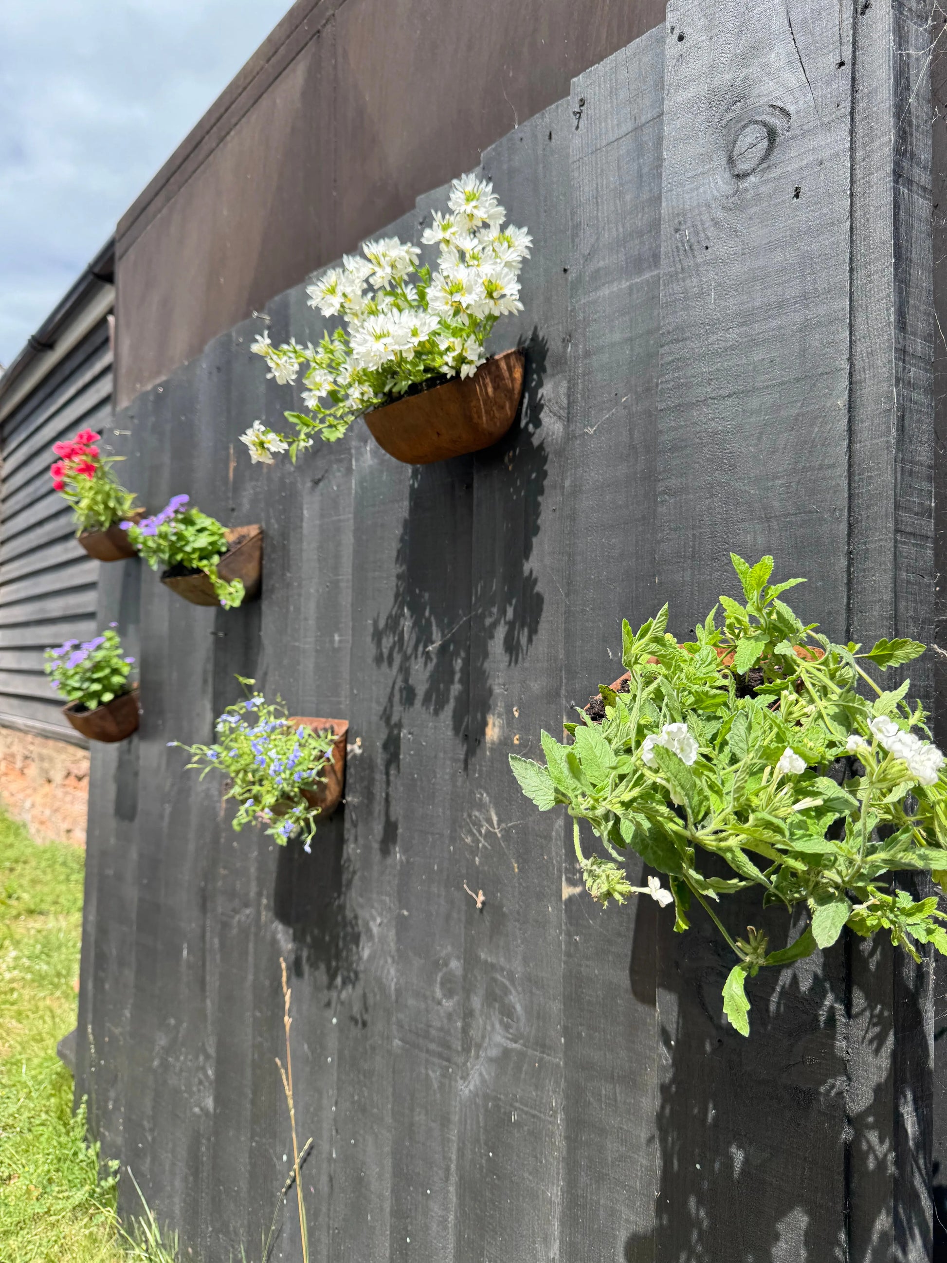 warehouse plant pots Vintage Rusty Metal Wall Mounted Planter / Herb Planter / Plant Pot / – RUSTIC WAREHOUSE NORFOLK