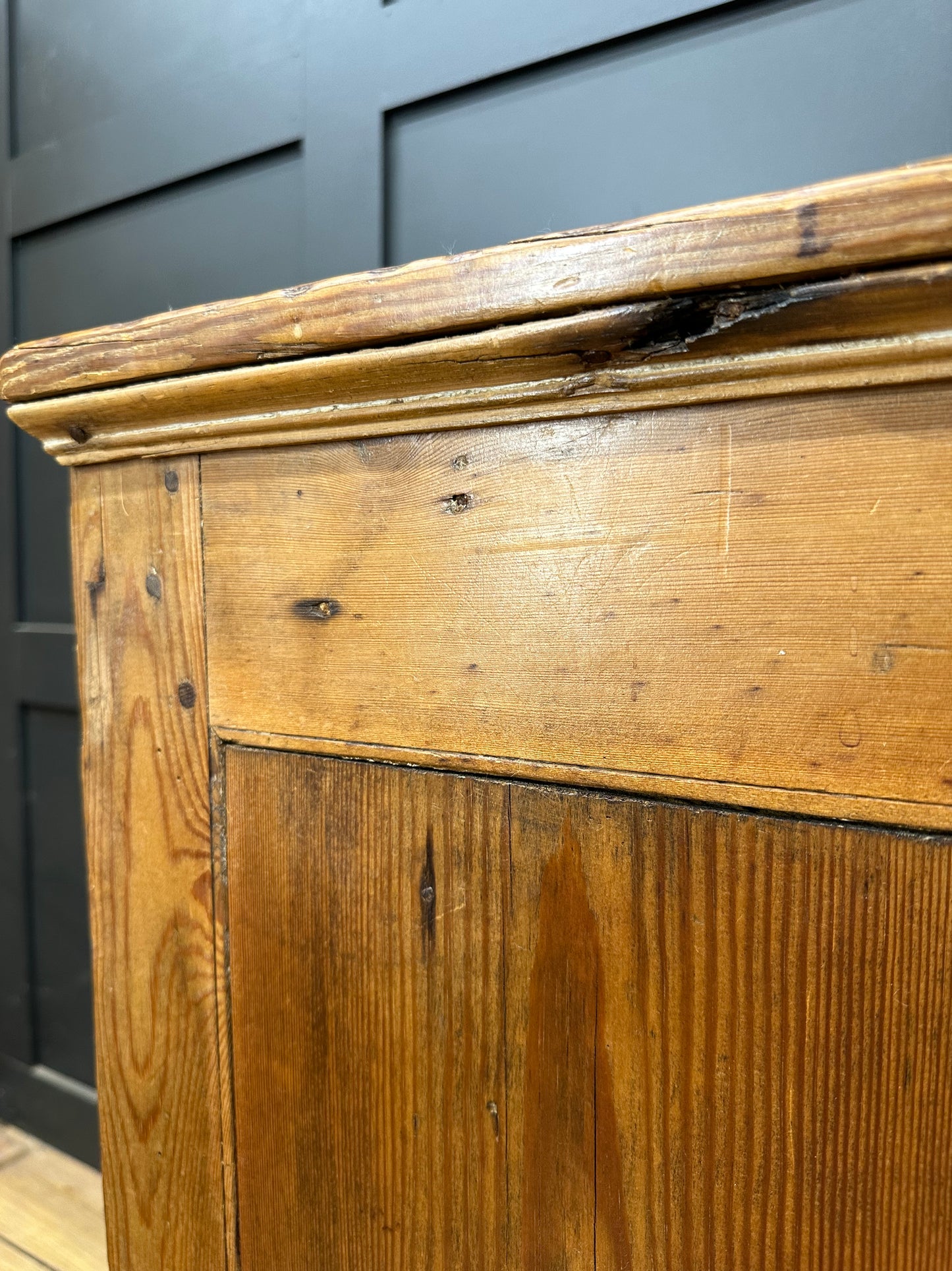 Antique Pitch Pine Coffer / Antique Mule Chest / Tv Stand / Sideboard