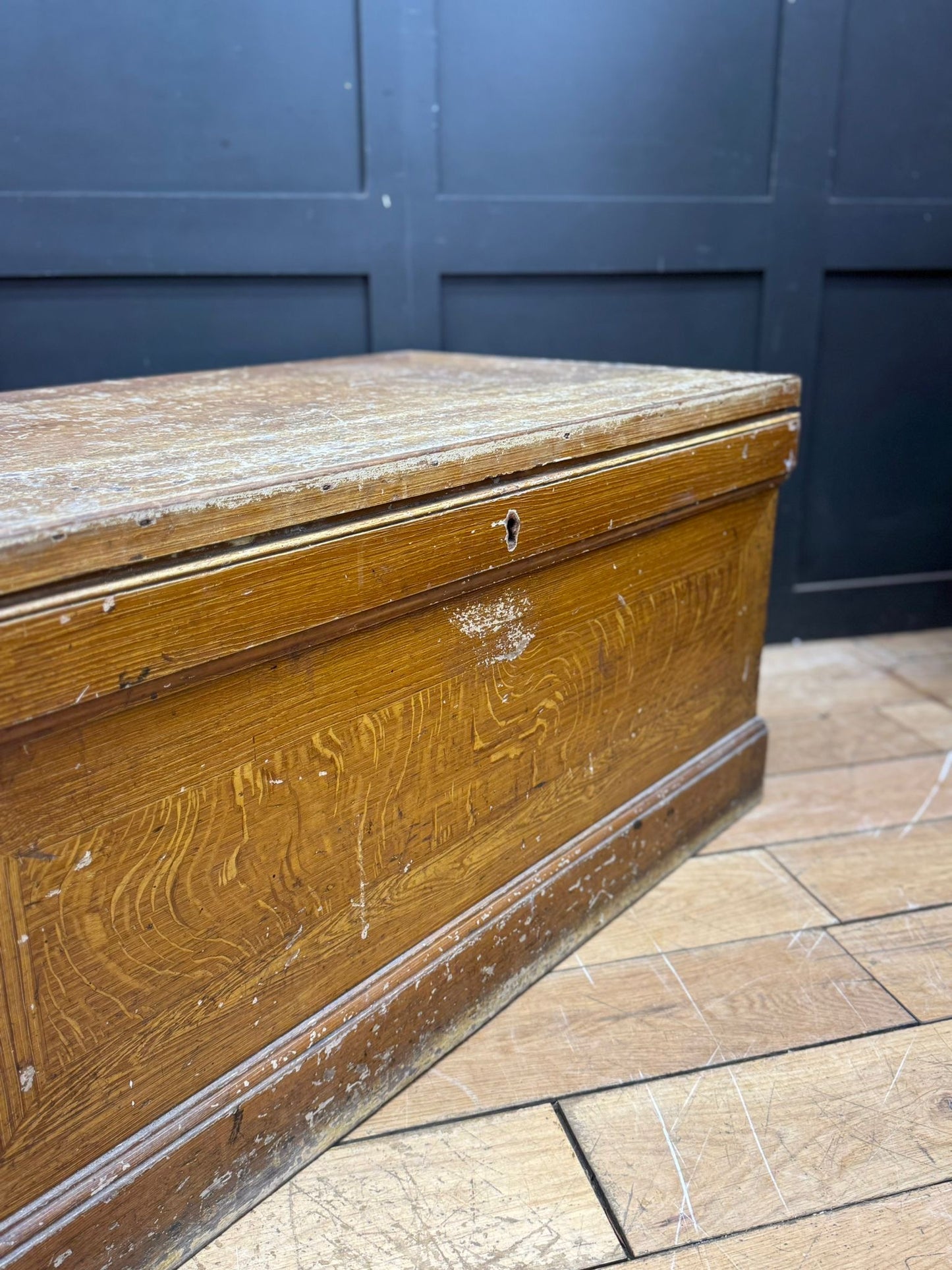 Antique Scumbled Pine Blanket Box / Storage Chest Coffee Table