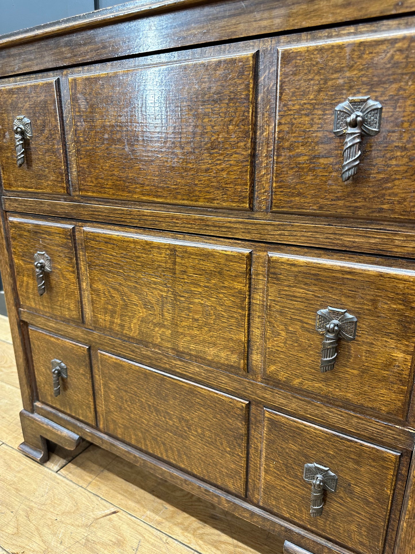 Antique Oak Chest Of Drawers / Bedroom Dresser  /Edwardian Drawers / Storage