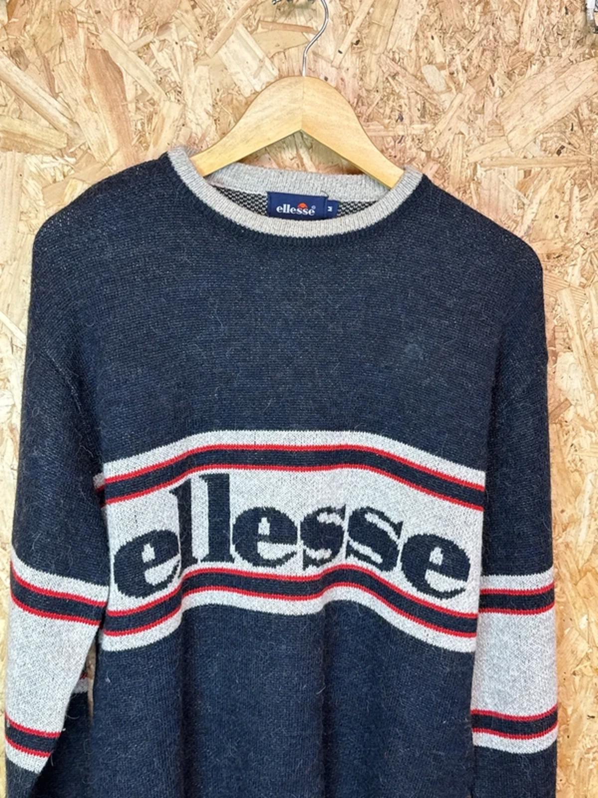 Vintage original 1990’s Ellesse Spell Out jumper sweatshirt unisex Medium #189