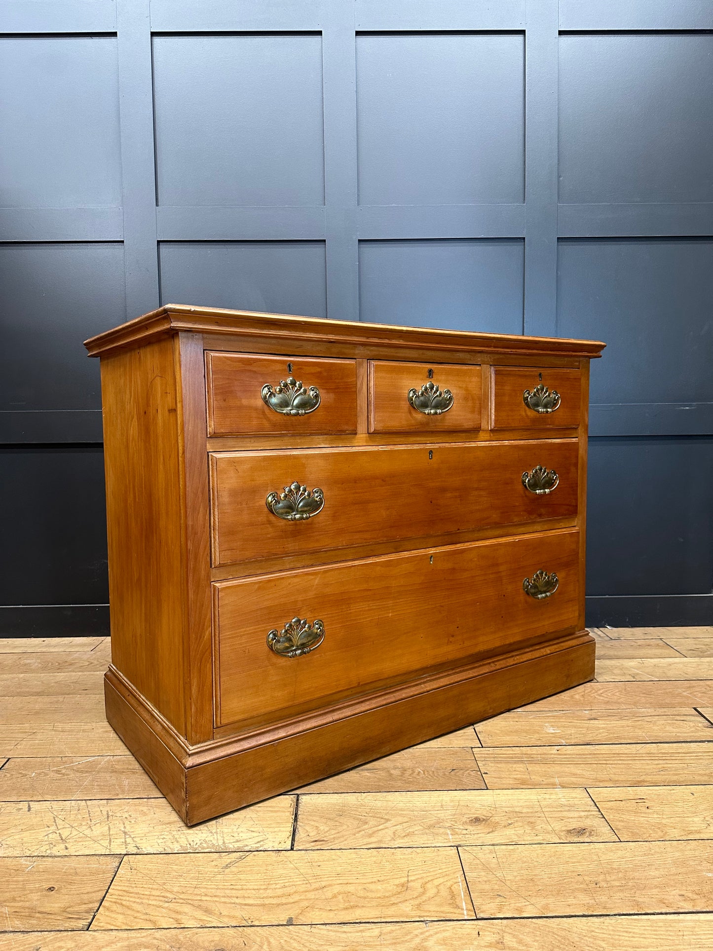 Antique Satin Walnut Chest Of Drawers / Bedroom Dresser /Dressing Table /Storage