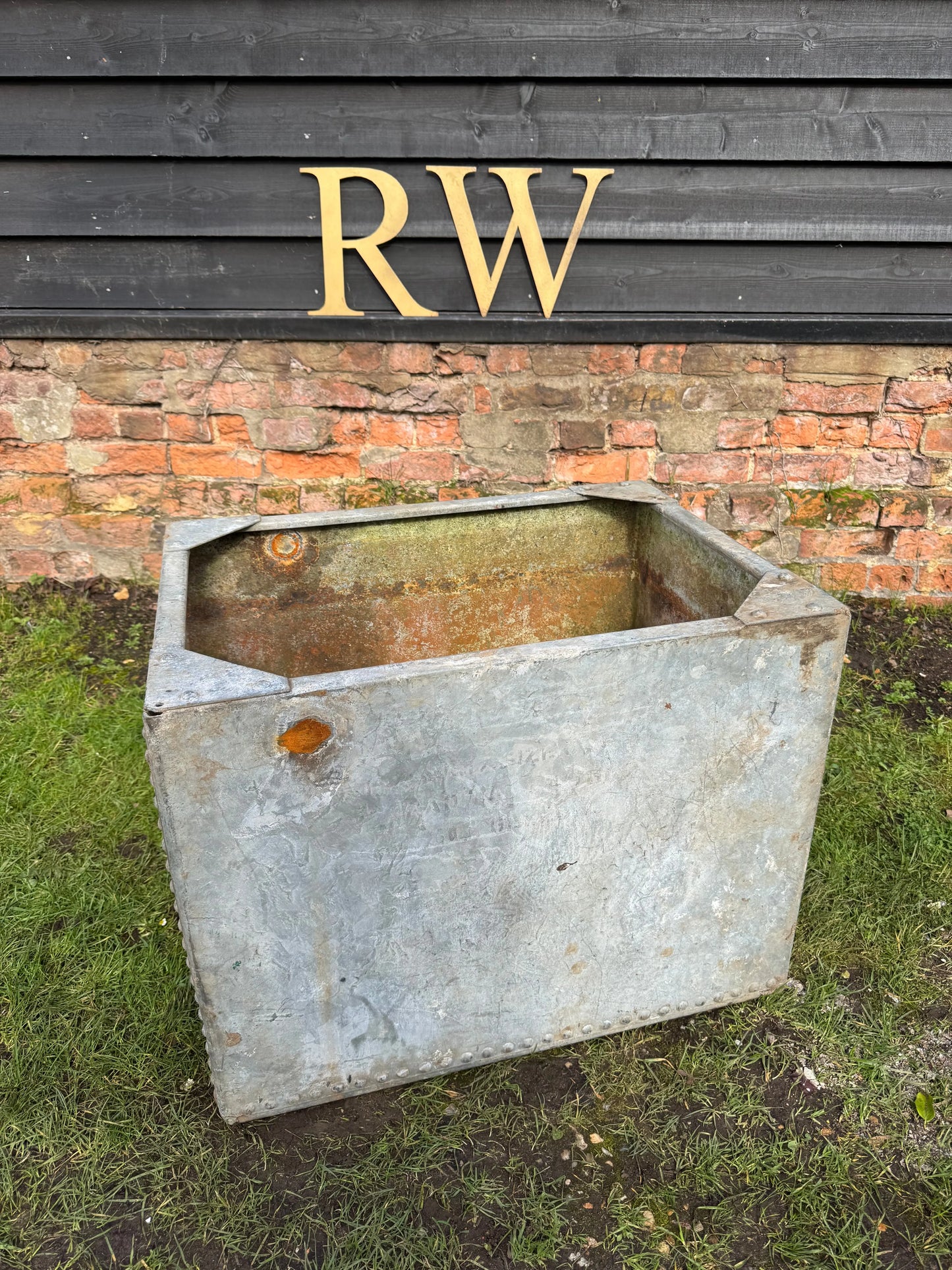Riveted Galvanised Trough Planter /  Raised Flower Bed Plant Olive Tree Pot W2 RUSTIC WAREHOUSE NORFOLK