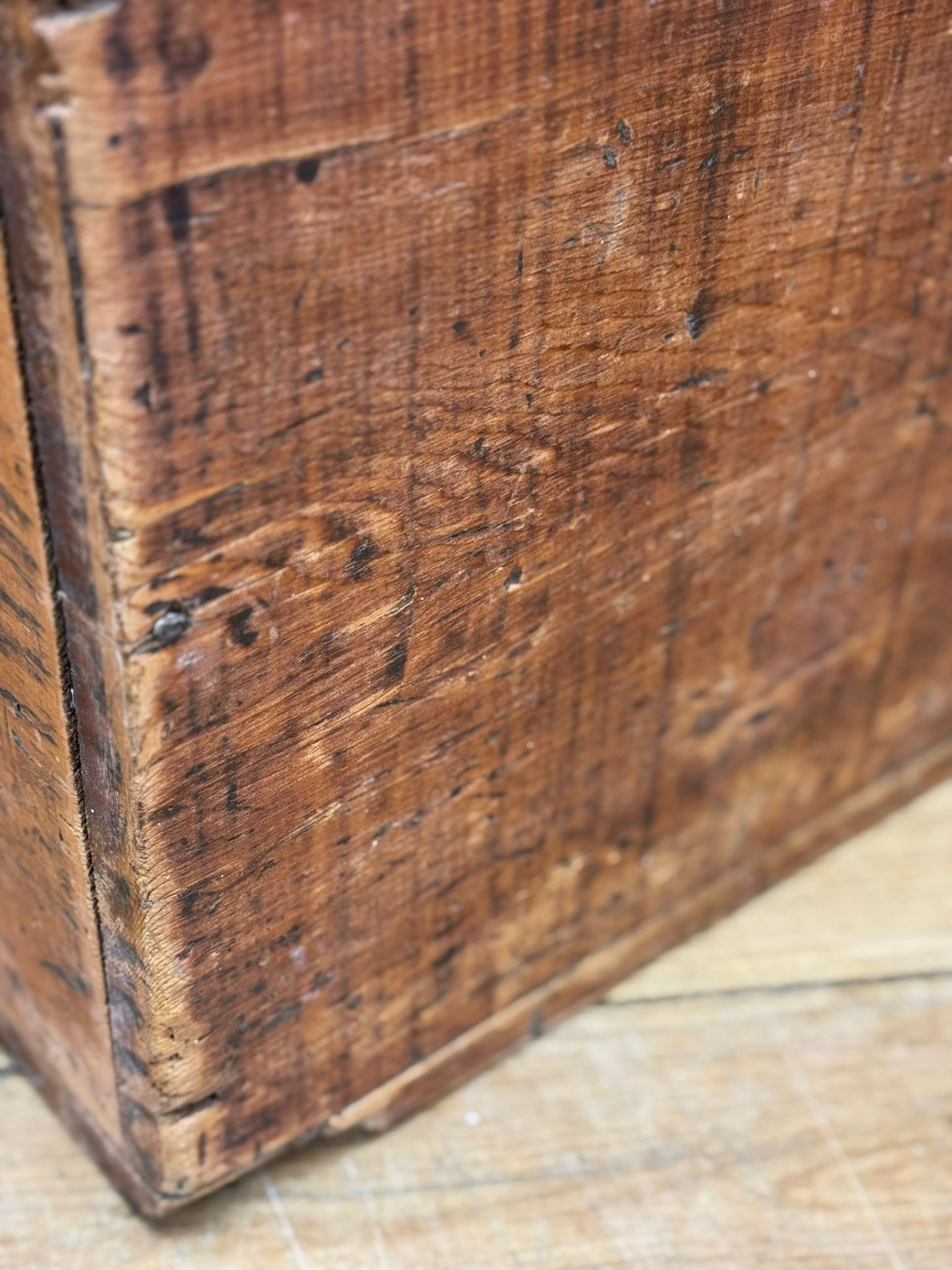 Antique Pine Storage Chest – Rustic Blanket Box / Coffee Table Trunk