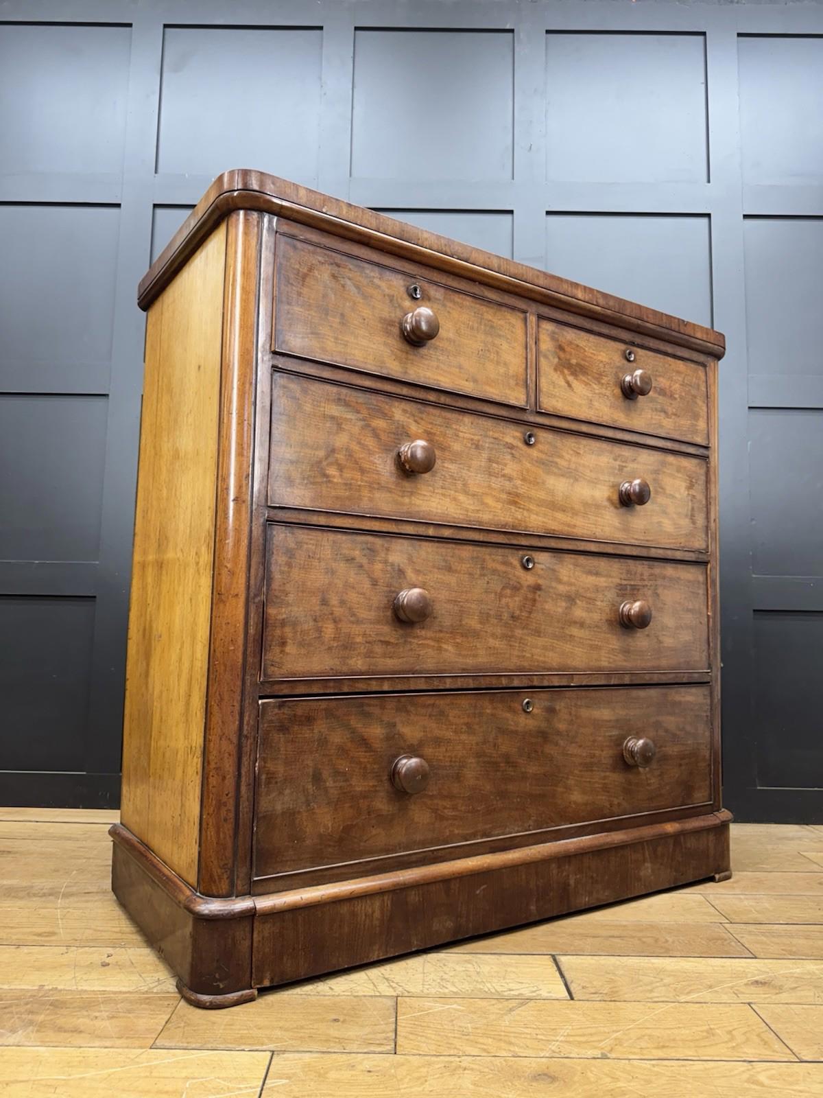 Large Antique Victorian Mahogany Chest of Drawers  Bedroom Dresser Storage