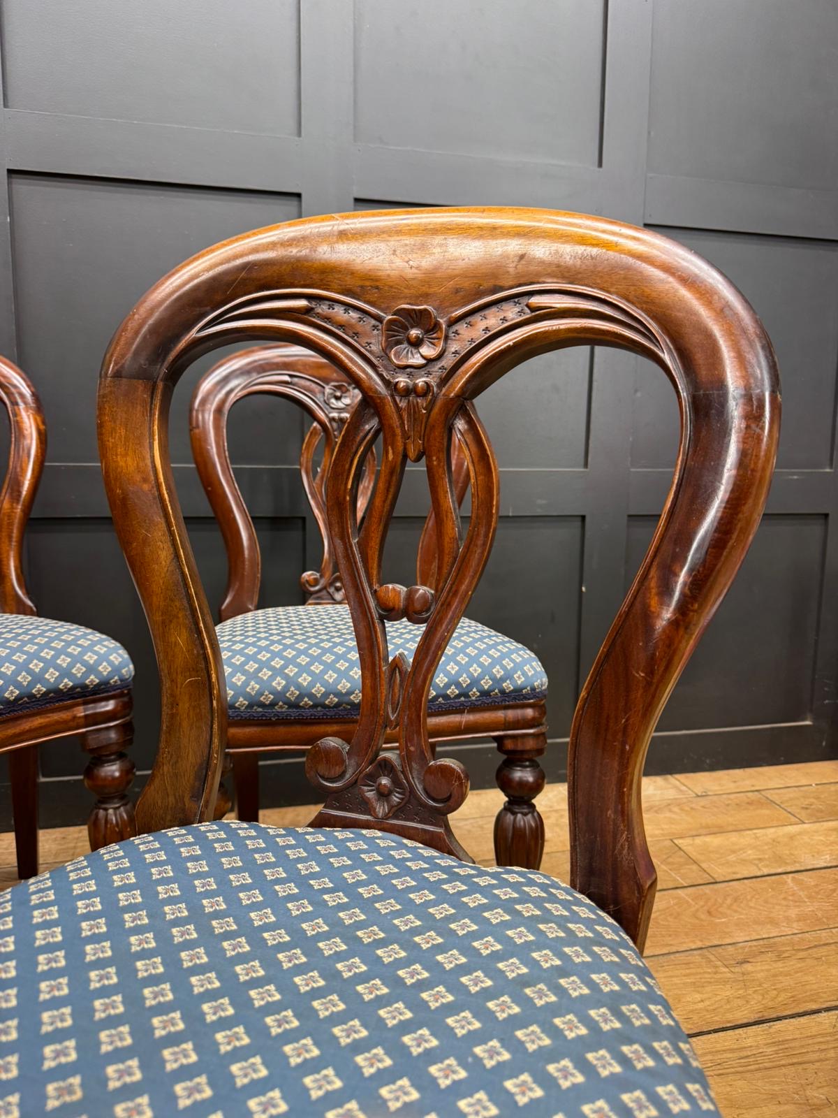Vintage Balloon-Back Dining Chairs – Carved Backs & Upholstered Seats (4)