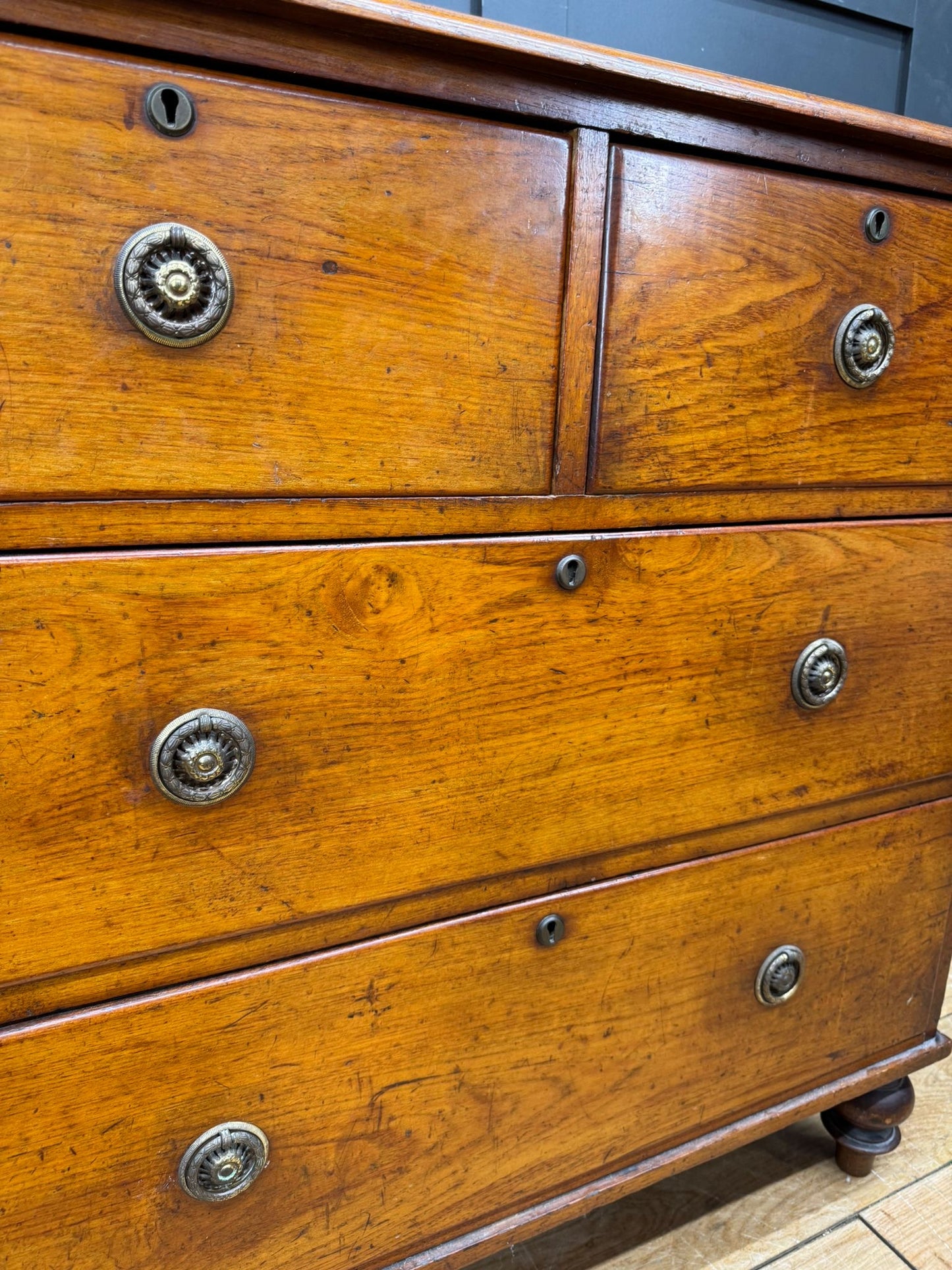 Victorian Mahogany Chest of Drawers | Antique Chest Bedroom Clothing Storage