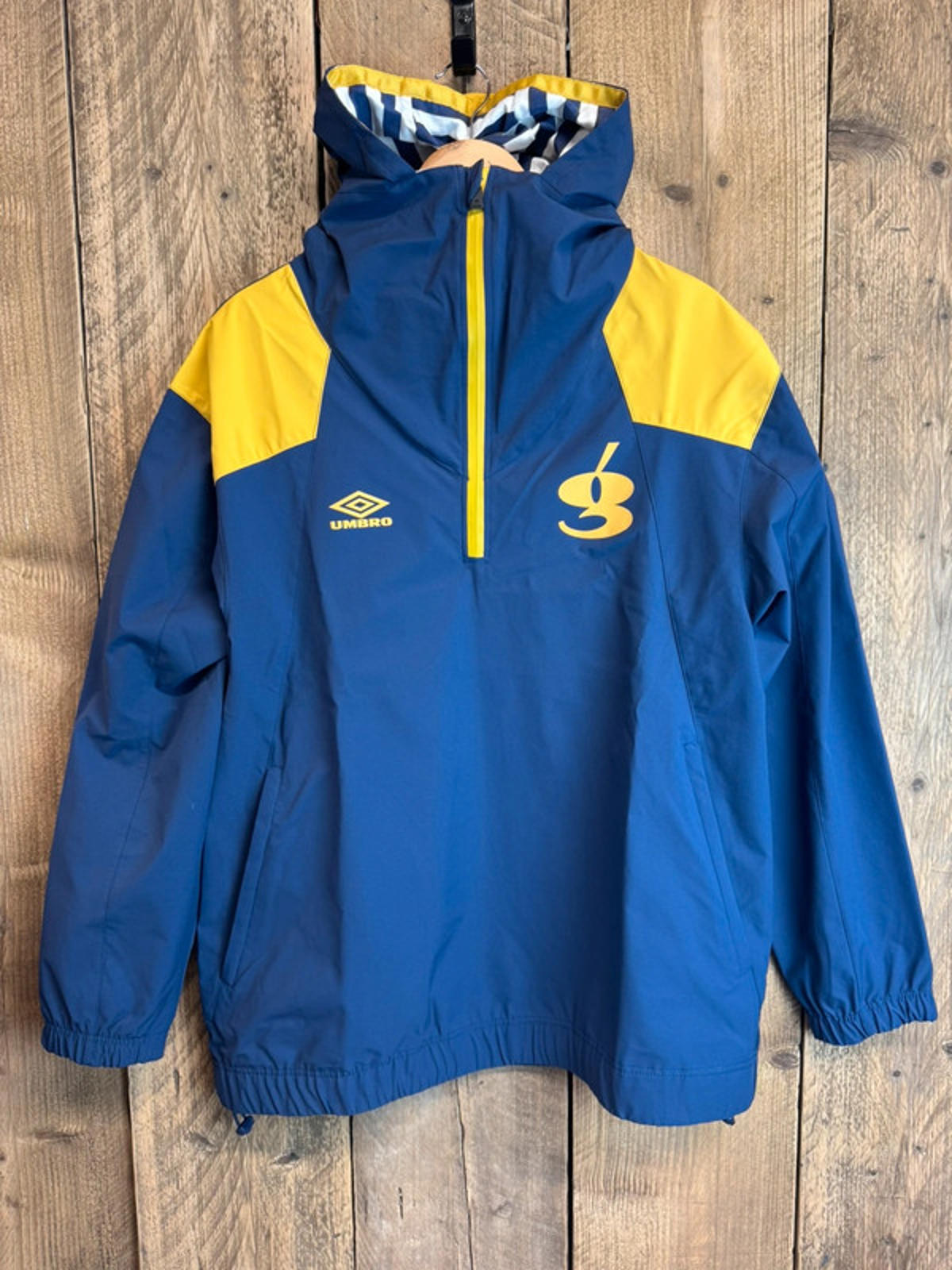 Umbro and Gio-Goi Collaboration jacket Mens Large