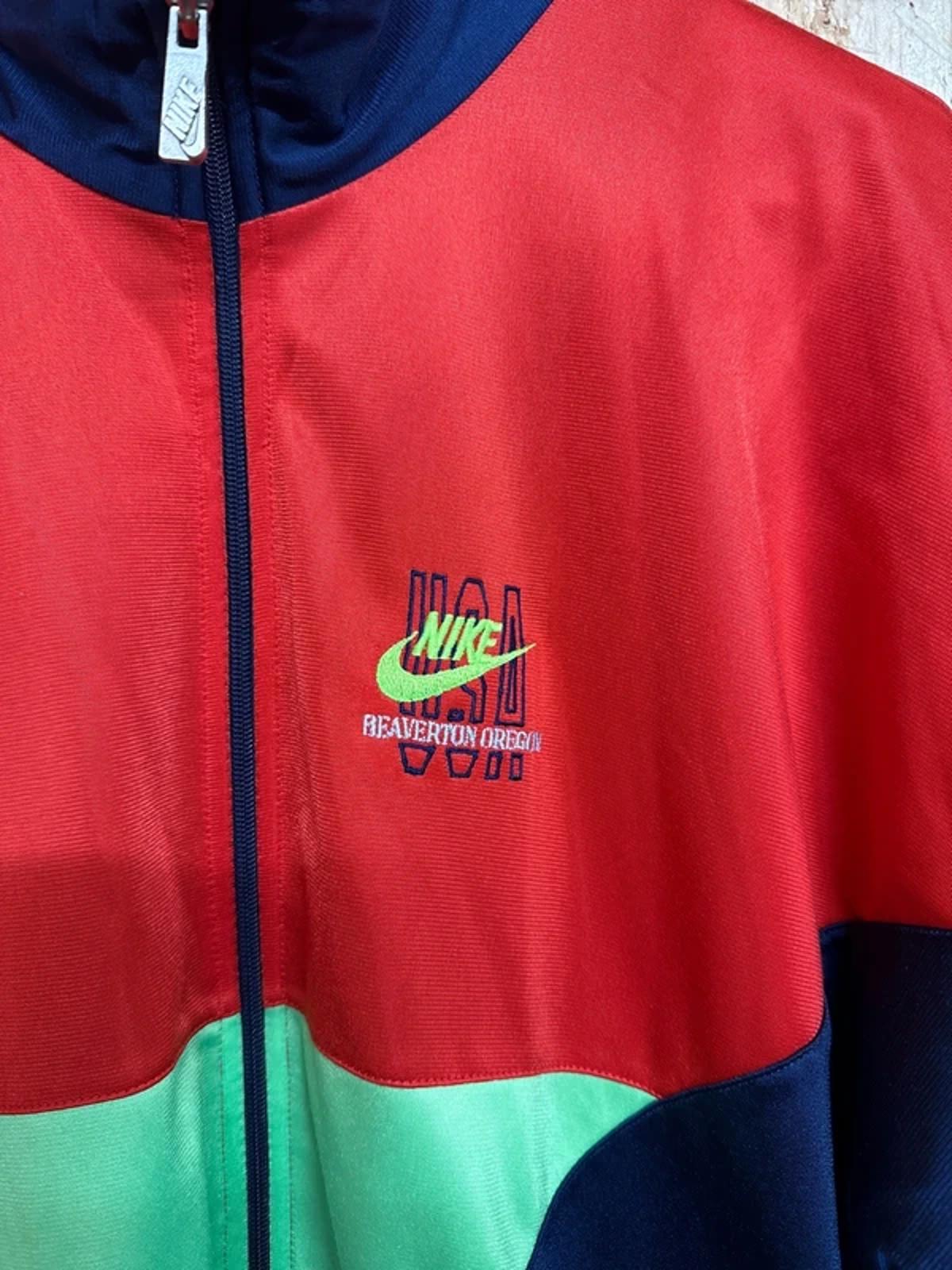 Vintage Original 1980s/90s Nike Beaverton Oregon Tracksuit Top Medium #212