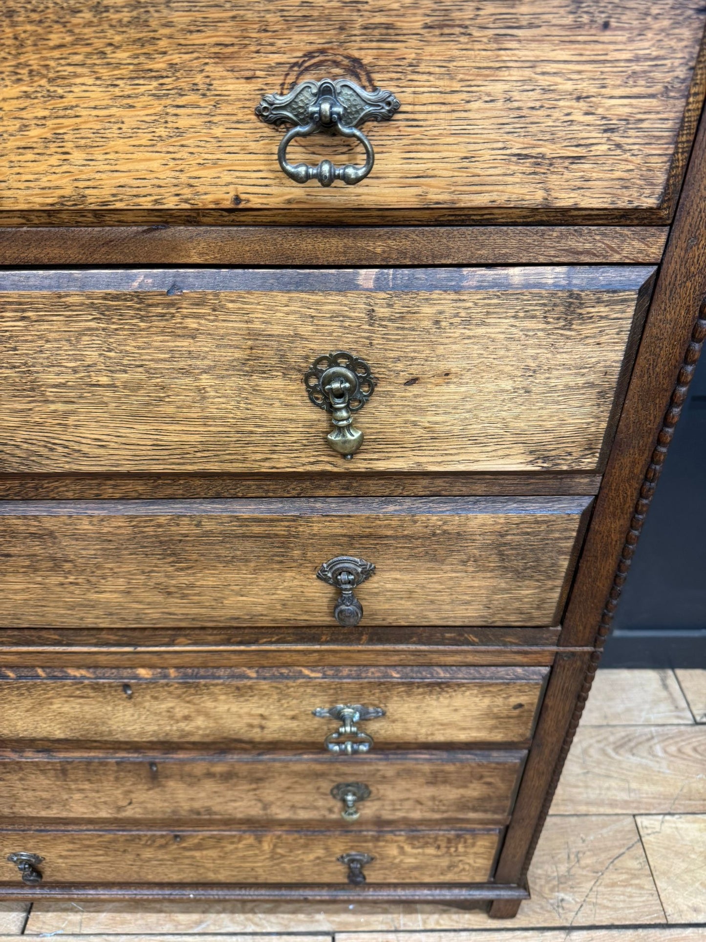 Antique Tiger Oak Chest of Drawers – Farmhouse, Rustic Bedroom, Hallway Storage