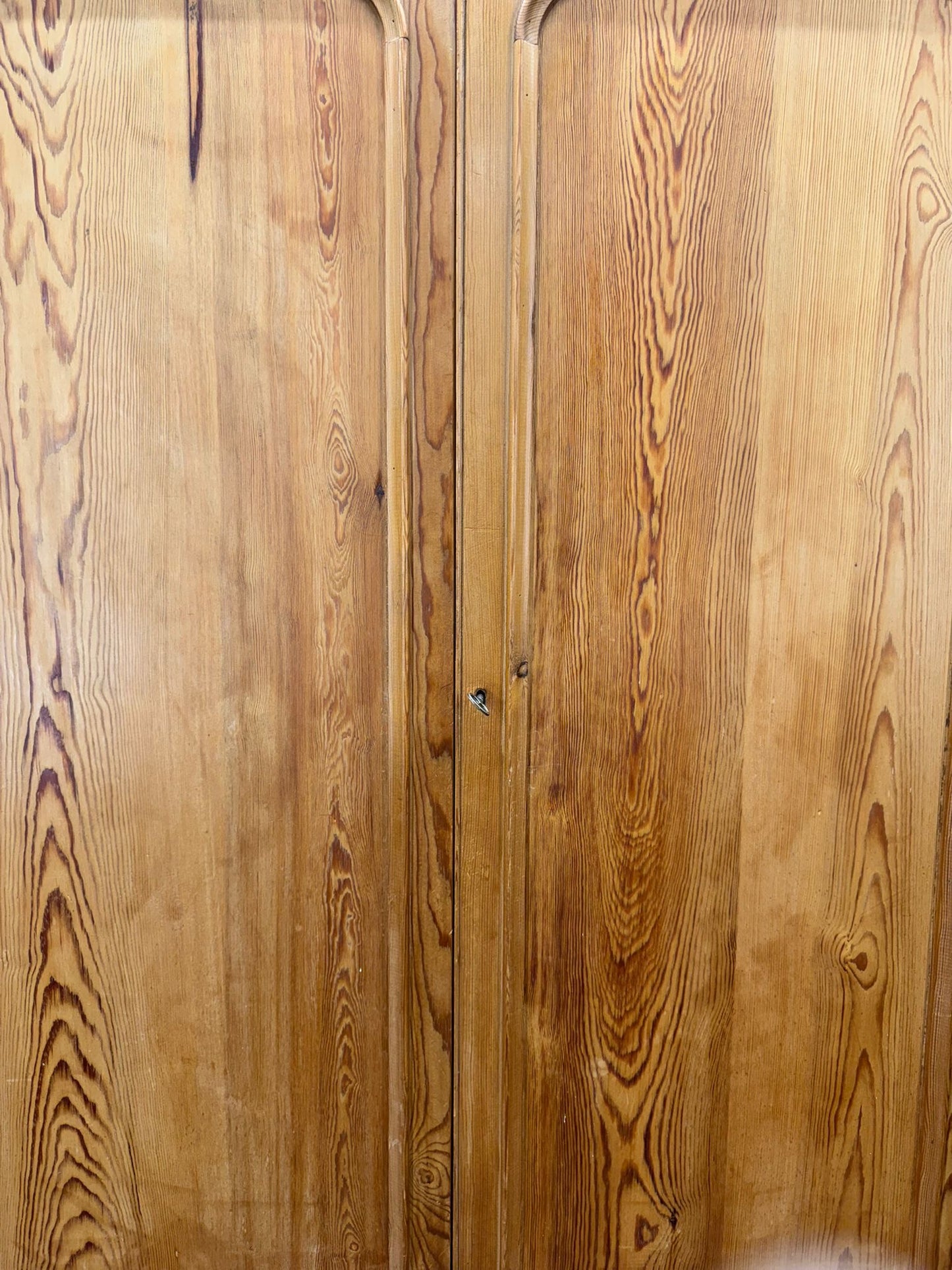 Vintage Solid Pine Double Wardrobe with Drawer / Bedroom  Storage Cupboard