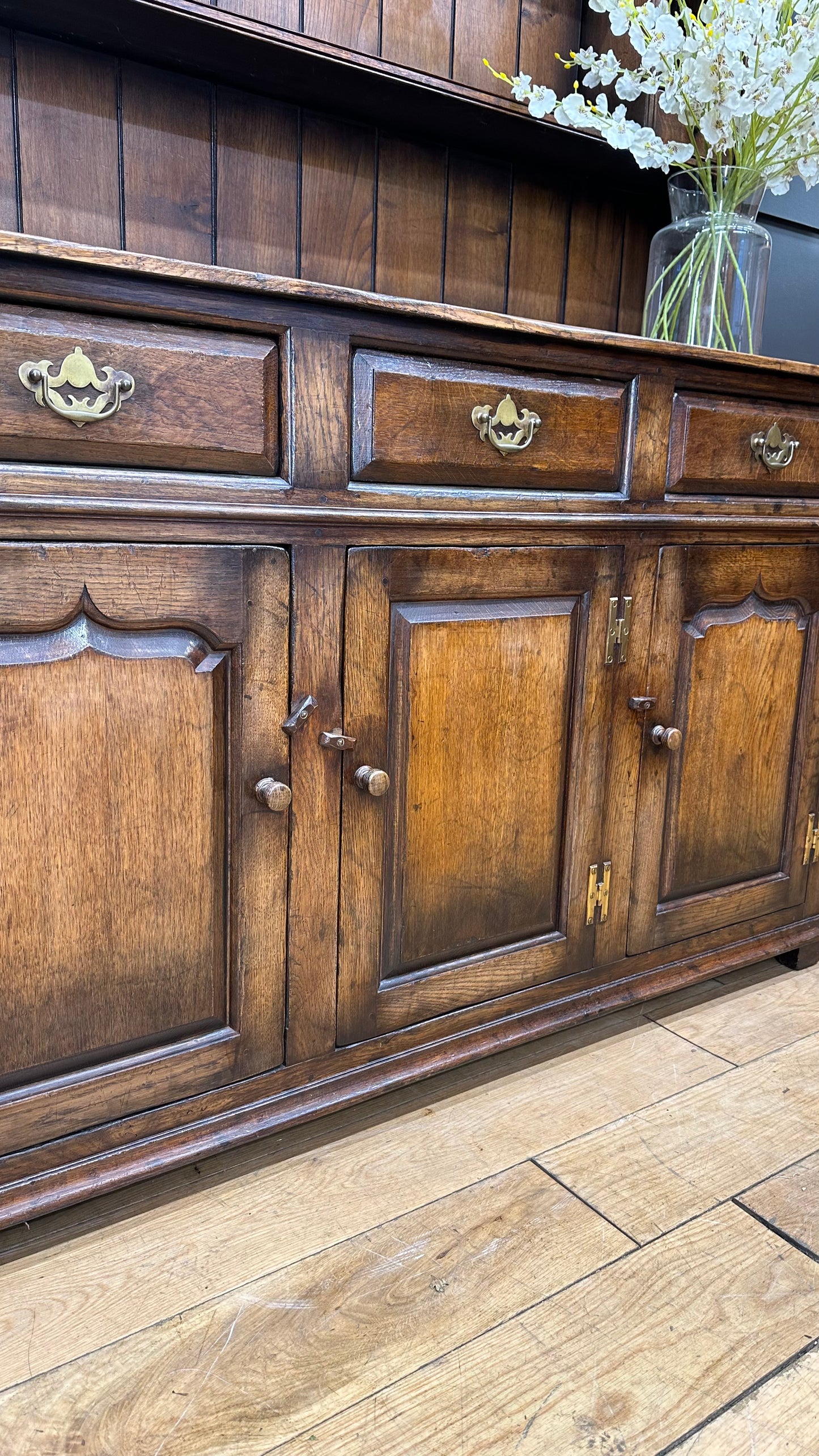 Vintage Oak Welsh Dresser / Large Kitchen Cupboard / Titchmarsh  & Goodwin