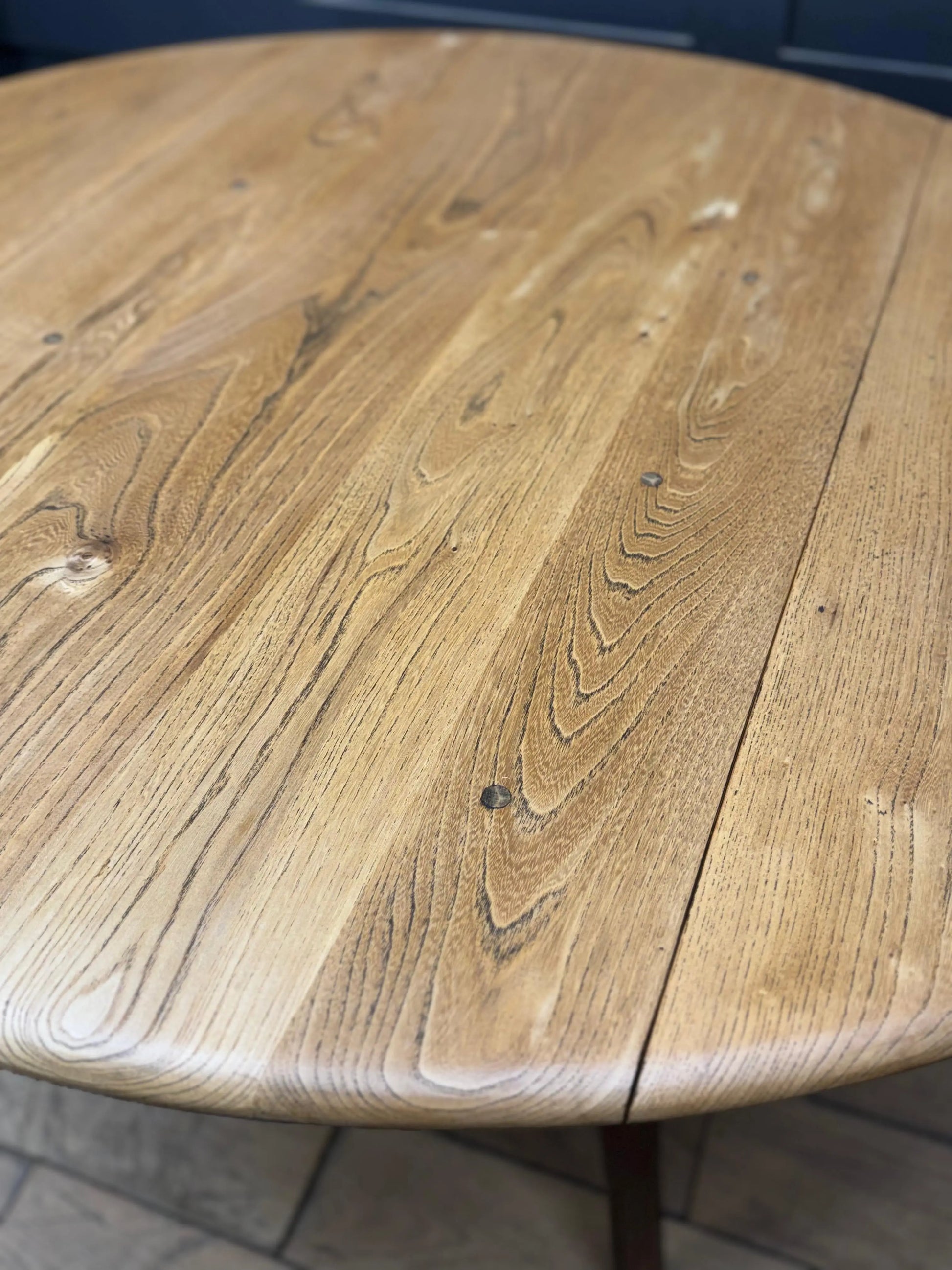 Ercol Elm Drop Leaf Dining Table  / Vintage Retro Extending Round Kitchen Table RUSTIC WAREHOUSE NORFOLK