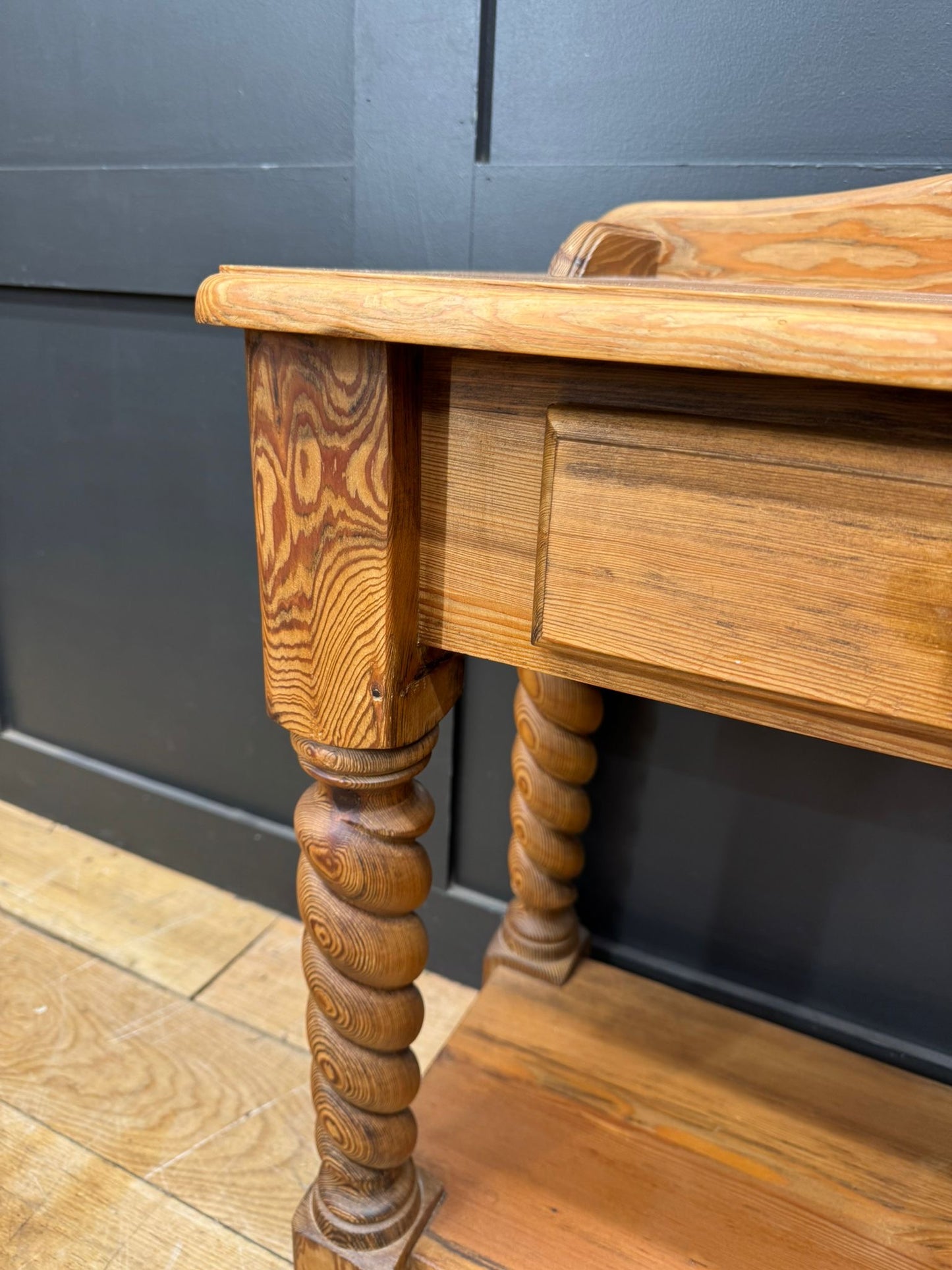 Vintage Pine Side Table / Bedroom Drawers / Bedside Table / Sofa Table