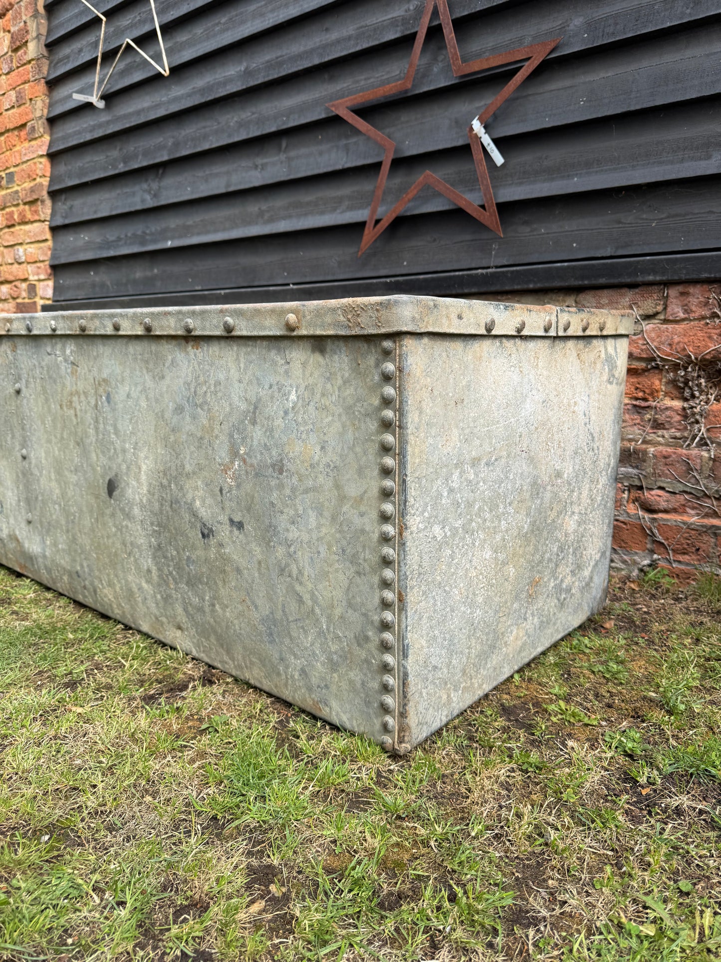 Pair Antique Riveted Galvanised Garden Planters Troughs Water Tanks Pots T3