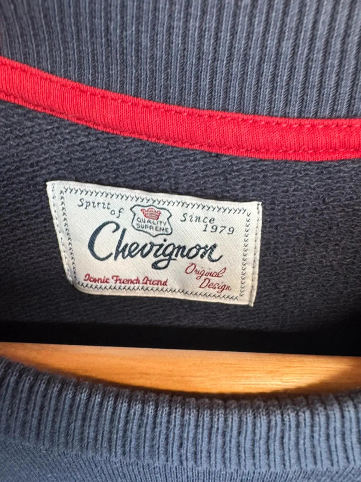 Men’s vintage Togs Unlimited Chevignon jumper top Sweater Medium Chevignon