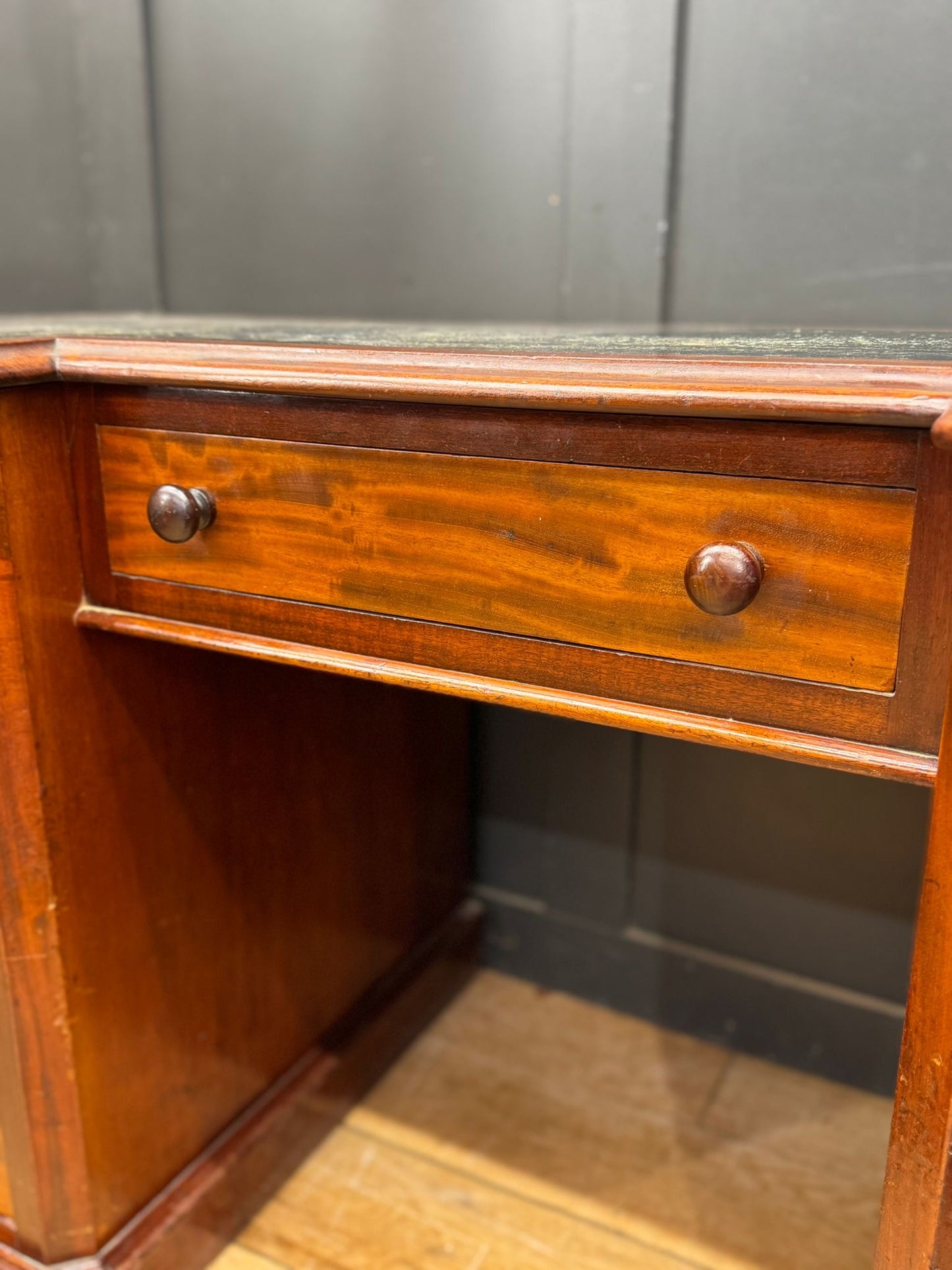 Antique Mahogany Pedestal Desk with Black Leather Top / Dressing Table