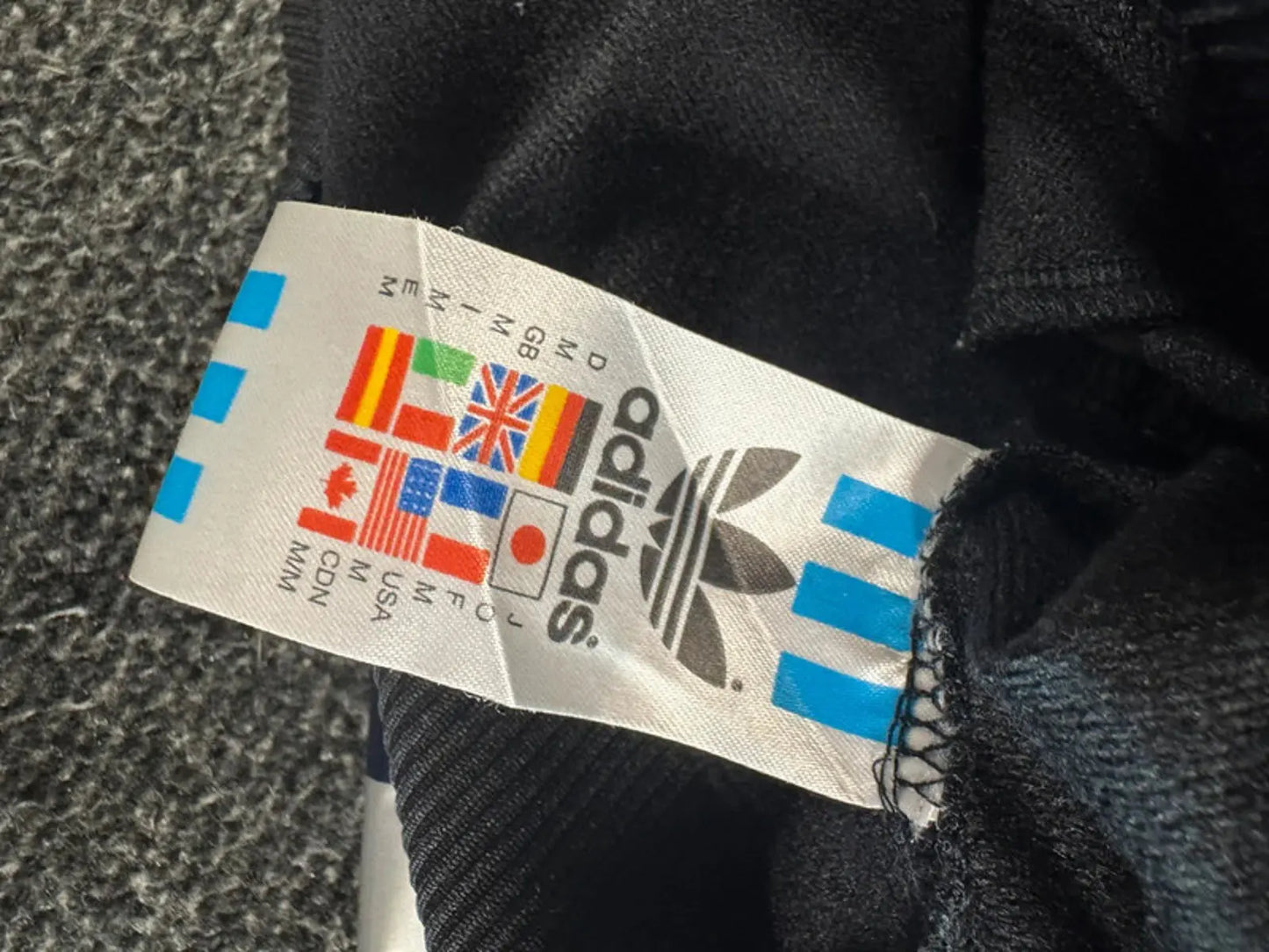 Vintage Adidas Originals Classic tracksuit top men’s Medium Retro Indie Britpop adidas