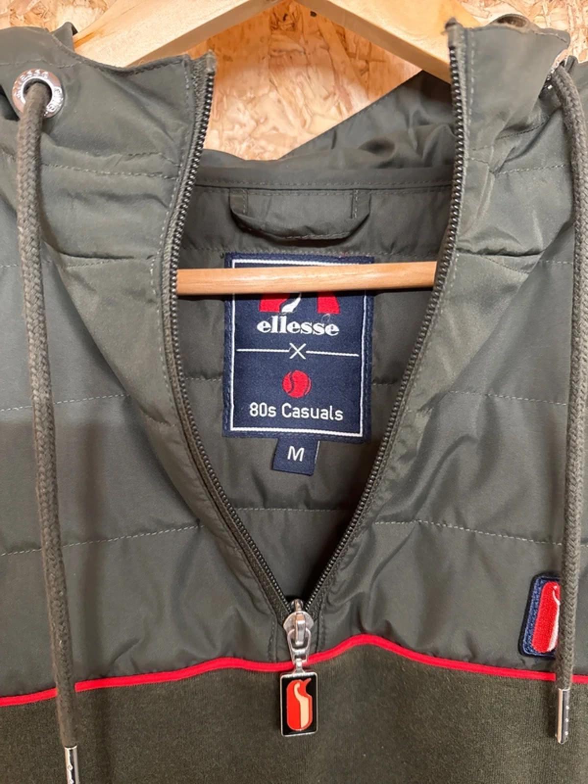 Ellesse 80s casuals collaboration top medium #210