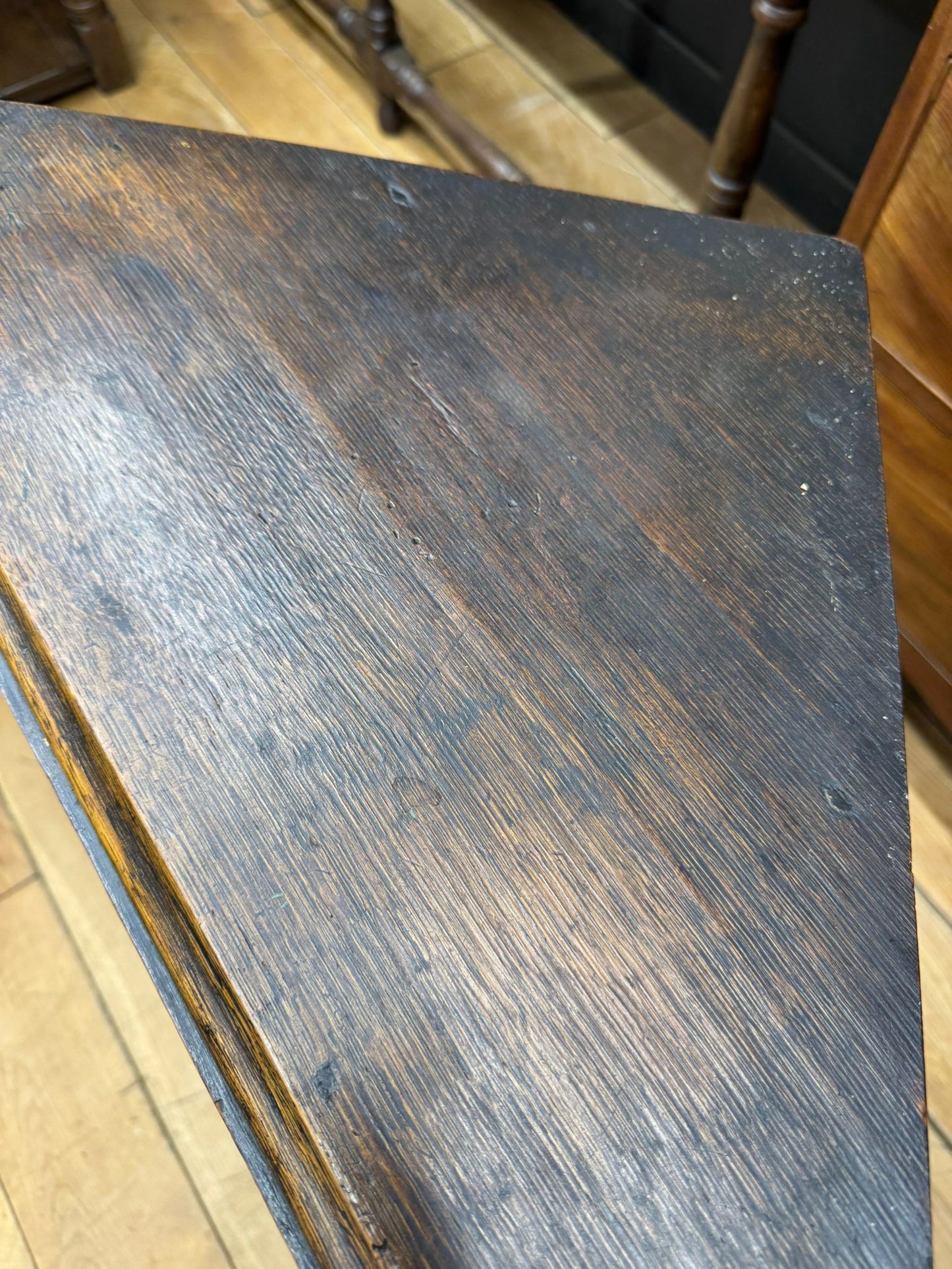 Antique Solid Oak Corner Cupboard –  Carved Door Cabinet / Side Lamp Table