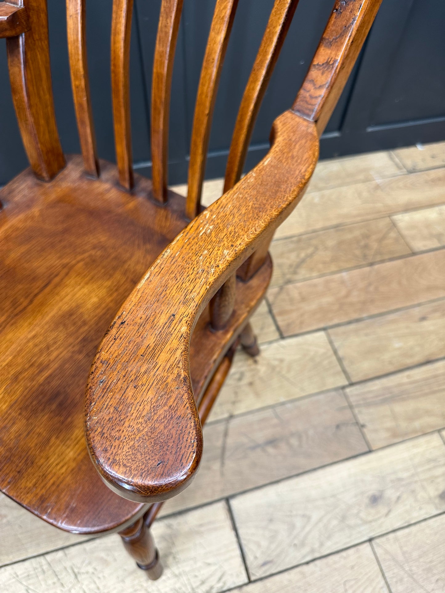 Vintage Oak Windsor Armchair / Grandfather Chair / Fireside Chair / Slat back