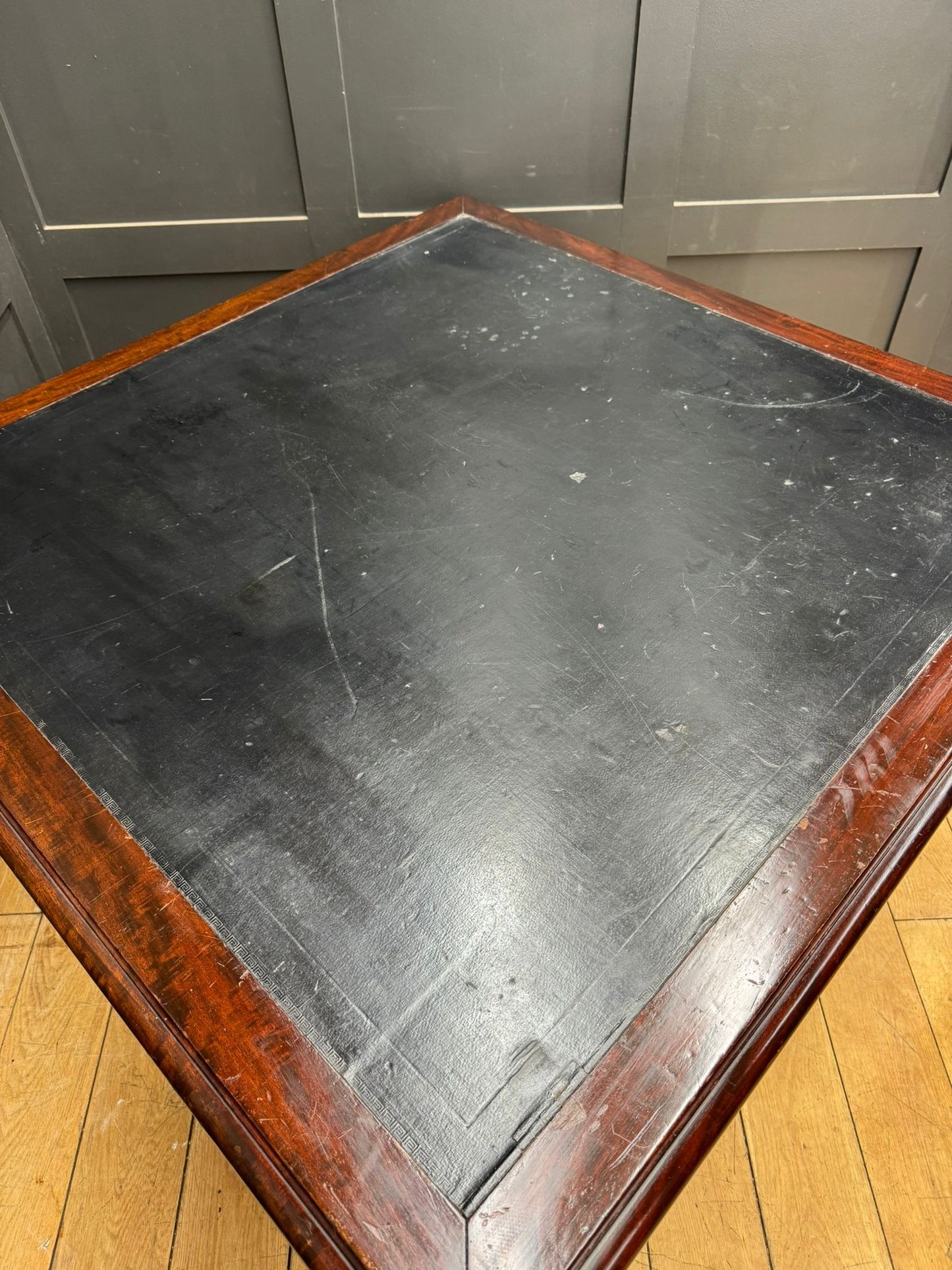 Antique Mahogany Partners Desk – Leather Top, Drawers Both Sides / Office Study