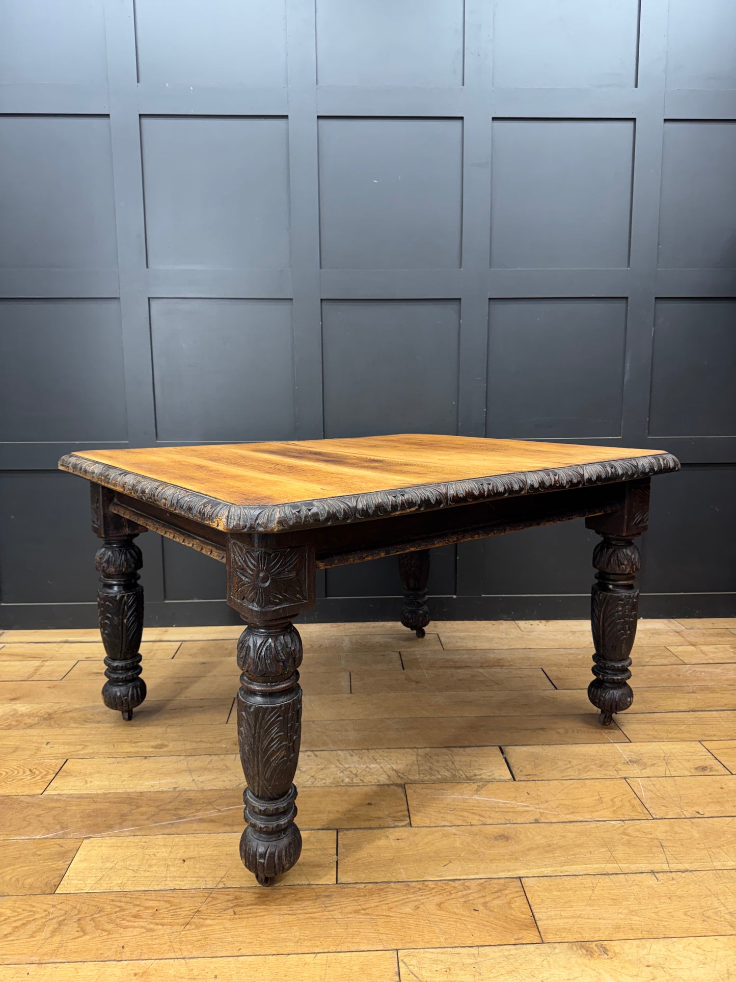 Antique Carved Oak Dining Kitchen farmhouse Table / Victorian