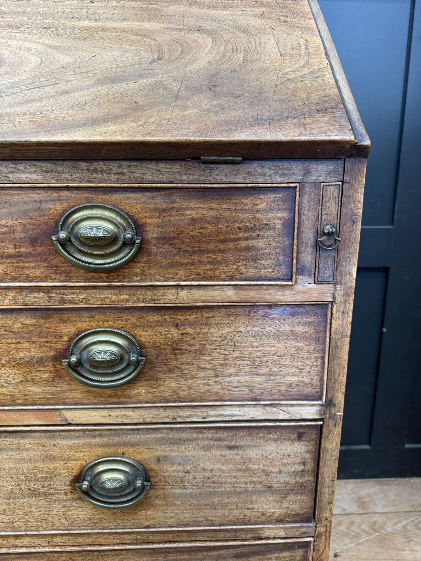 Antique Georgian Mahogany Bureau Desk Chest Drawers Writing Table Sideboard