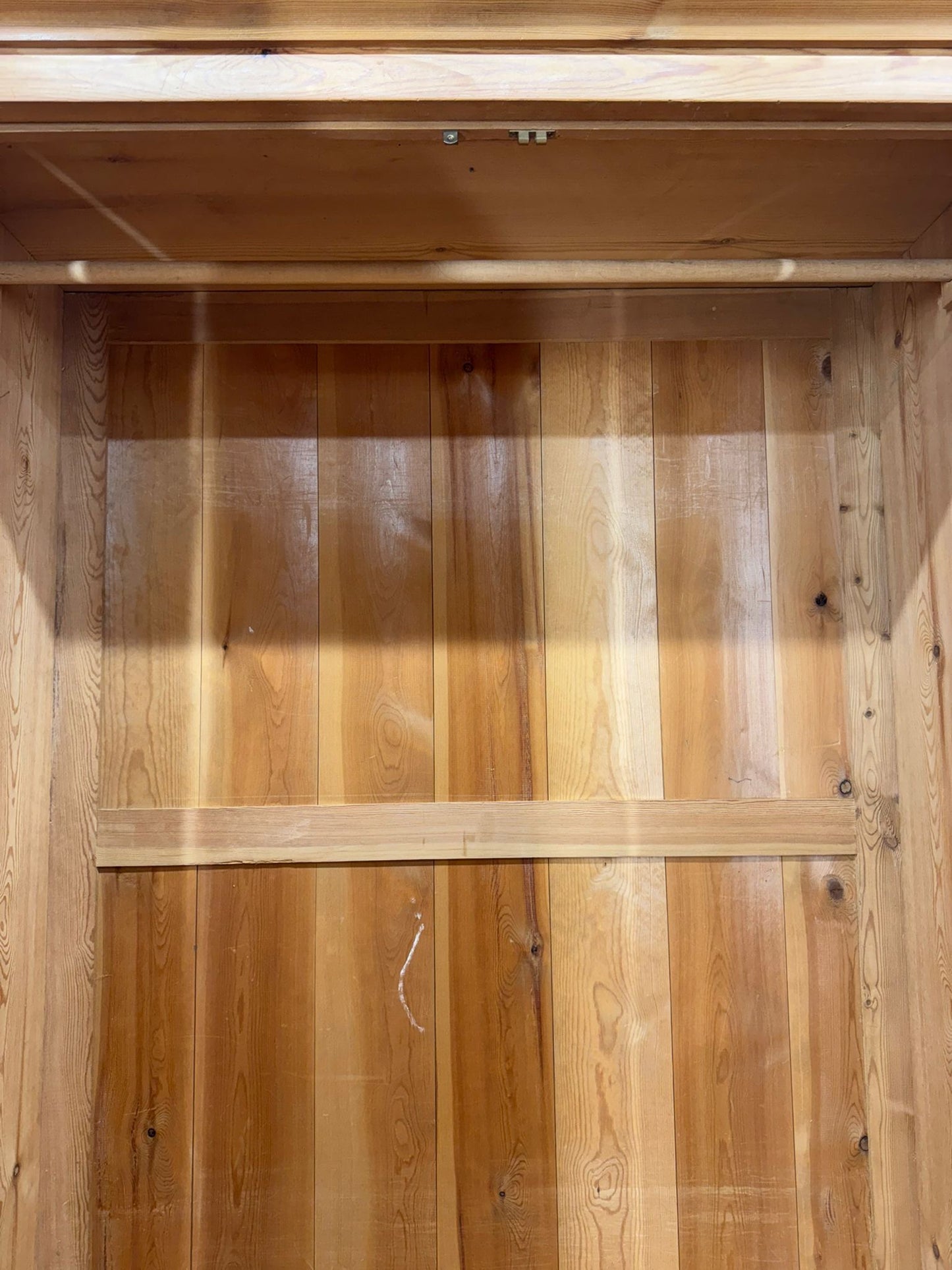 Vintage Solid Pine Double Wardrobe with Drawer / Bedroom  Storage Cupboard