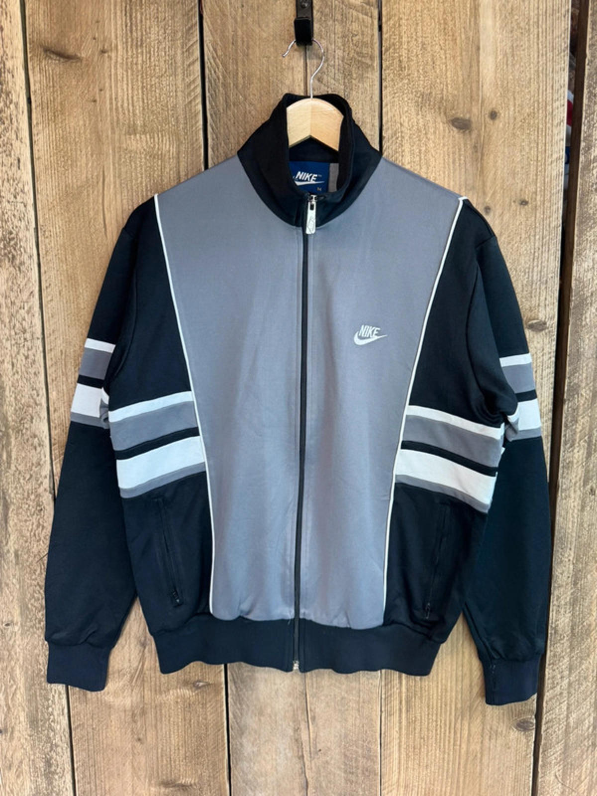 1980s Vintage Nike Men’s Tracksuit Top Medium