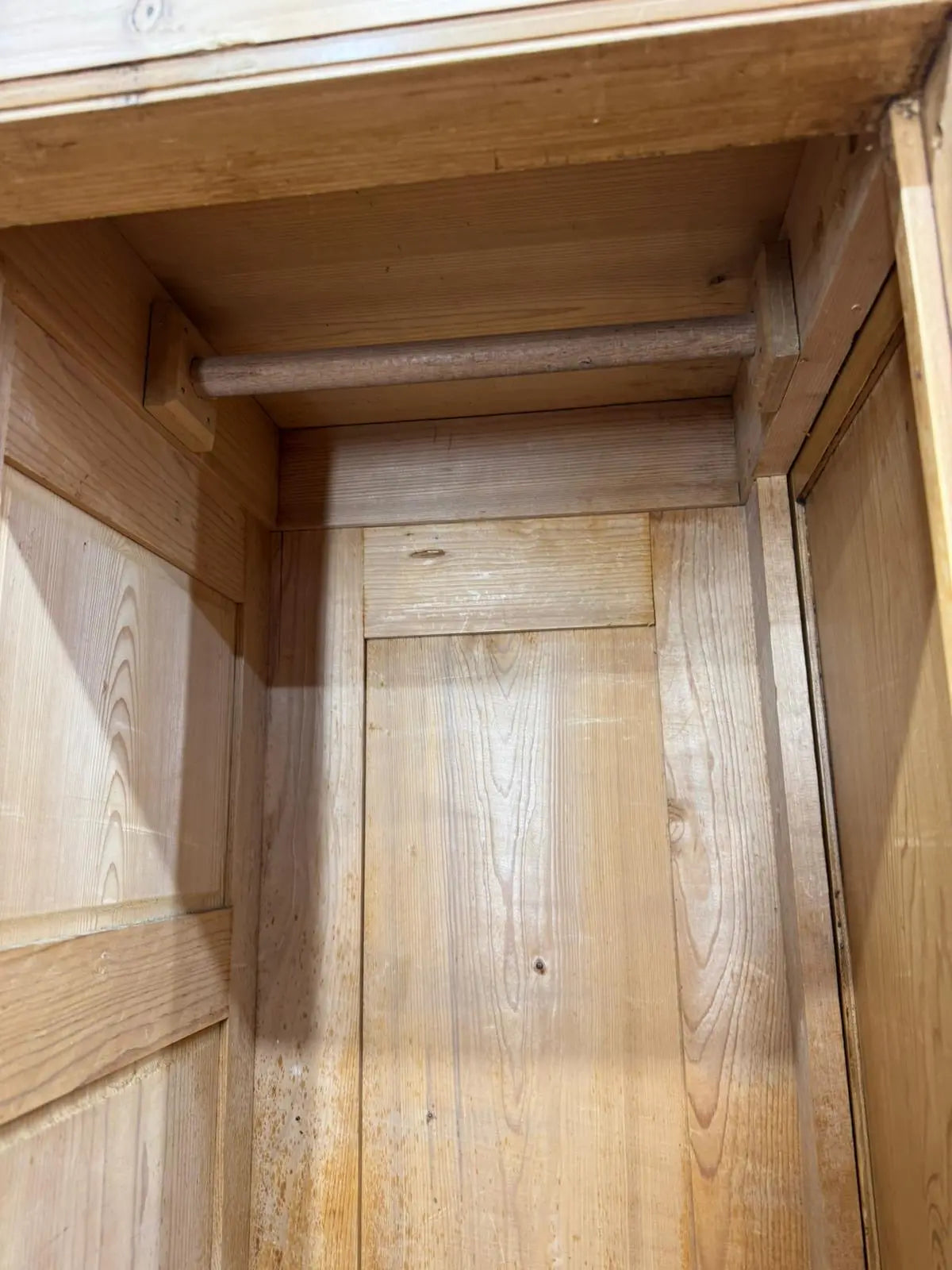 Victorian Pine Triple Wardrobe / Knock-Down Linen Press Style RUSTIC WAREHOUSE NORFOLK
