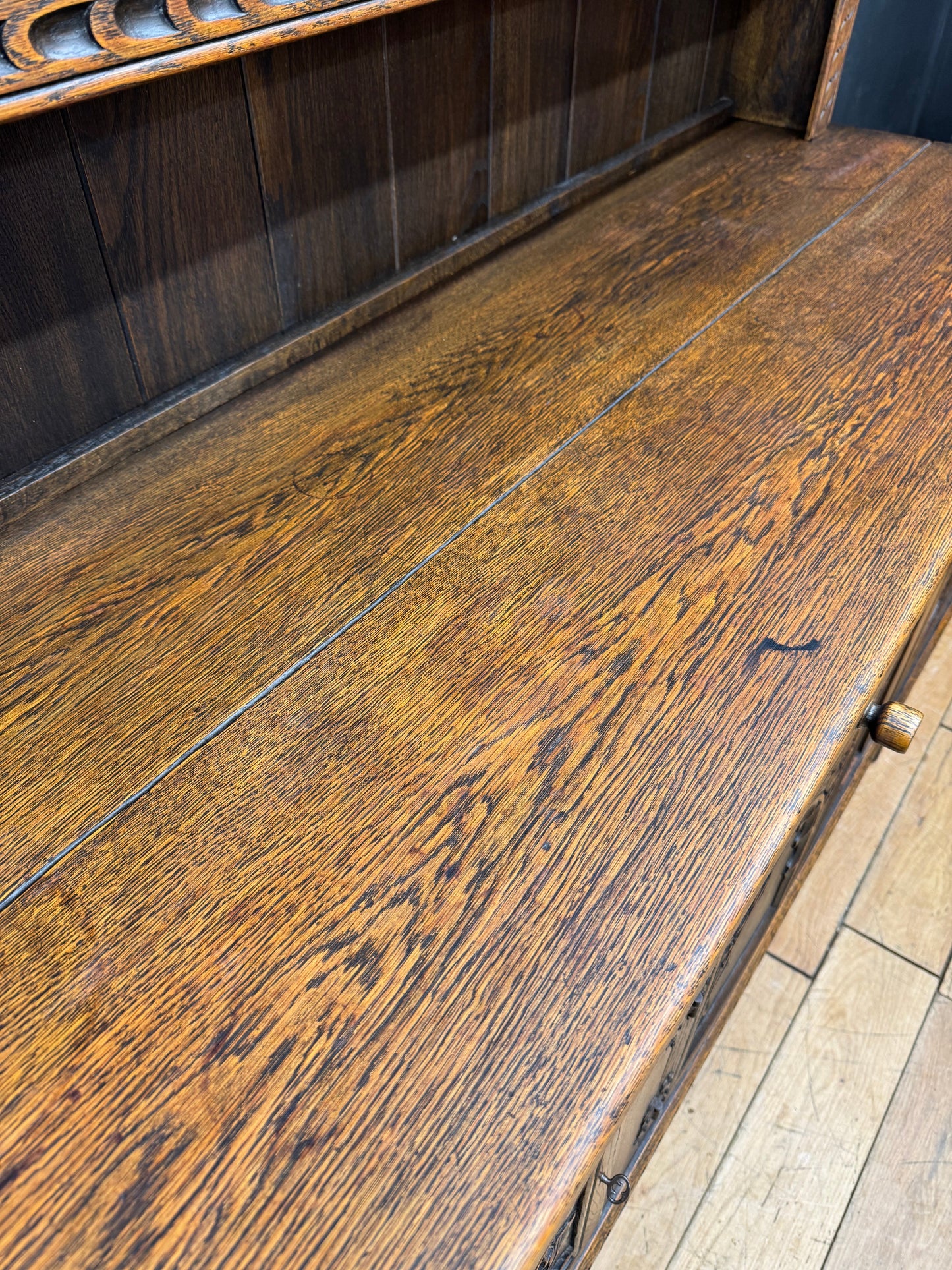 Vintage Carved Oak Dresser Sideboard Cabinet / Welsh Dresser Kitchen RUSTIC WAREHOUSE NORFOLK
