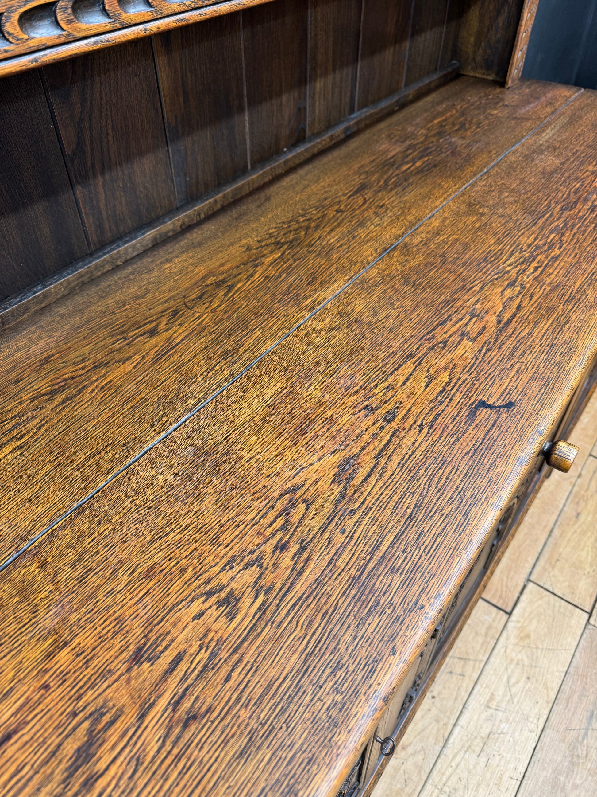 Vintage Carved Oak Dresser Sideboard Cabinet / Welsh Dresser Kitchen RUSTIC WAREHOUSE NORFOLK